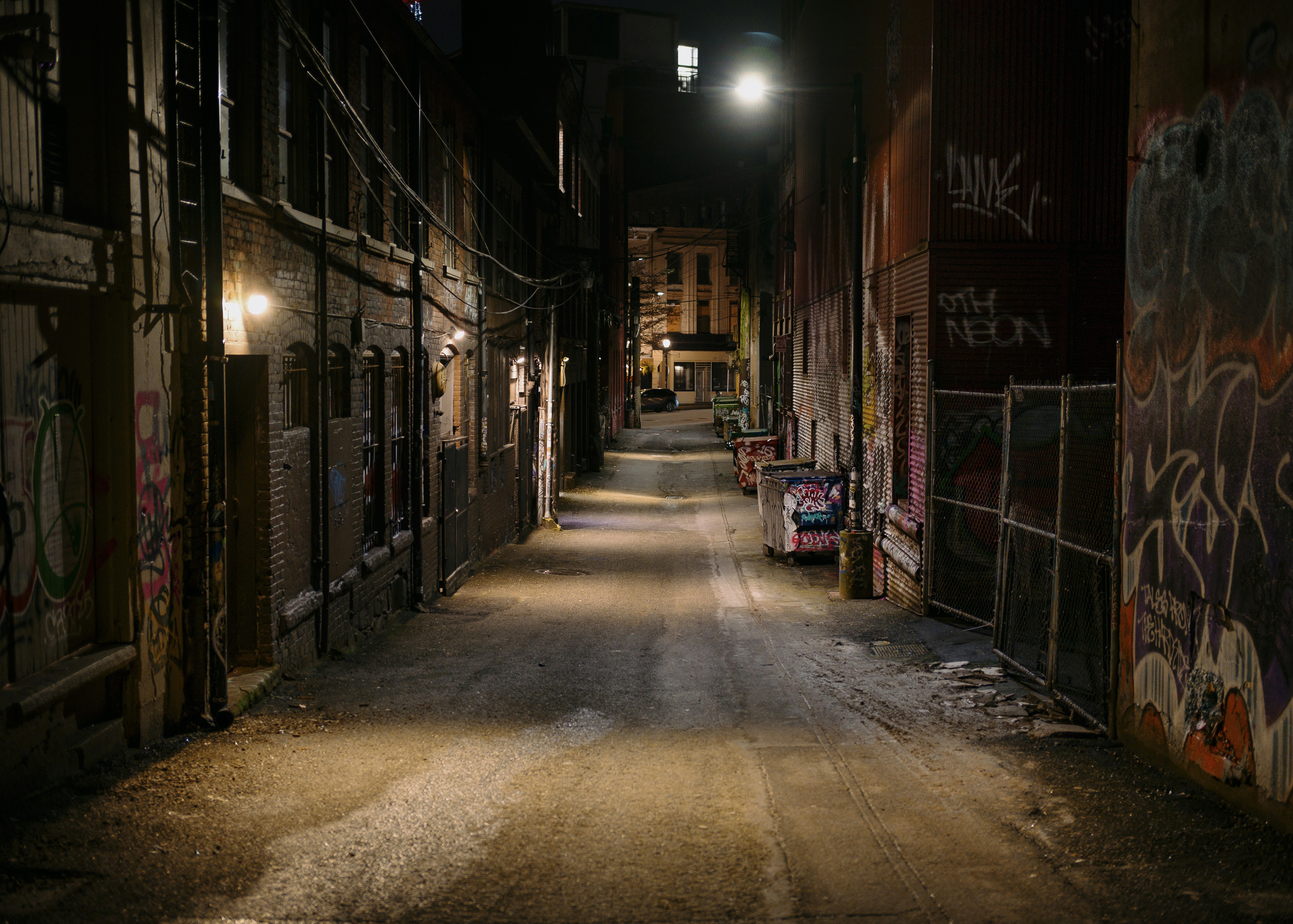 Photo by albertstoynov