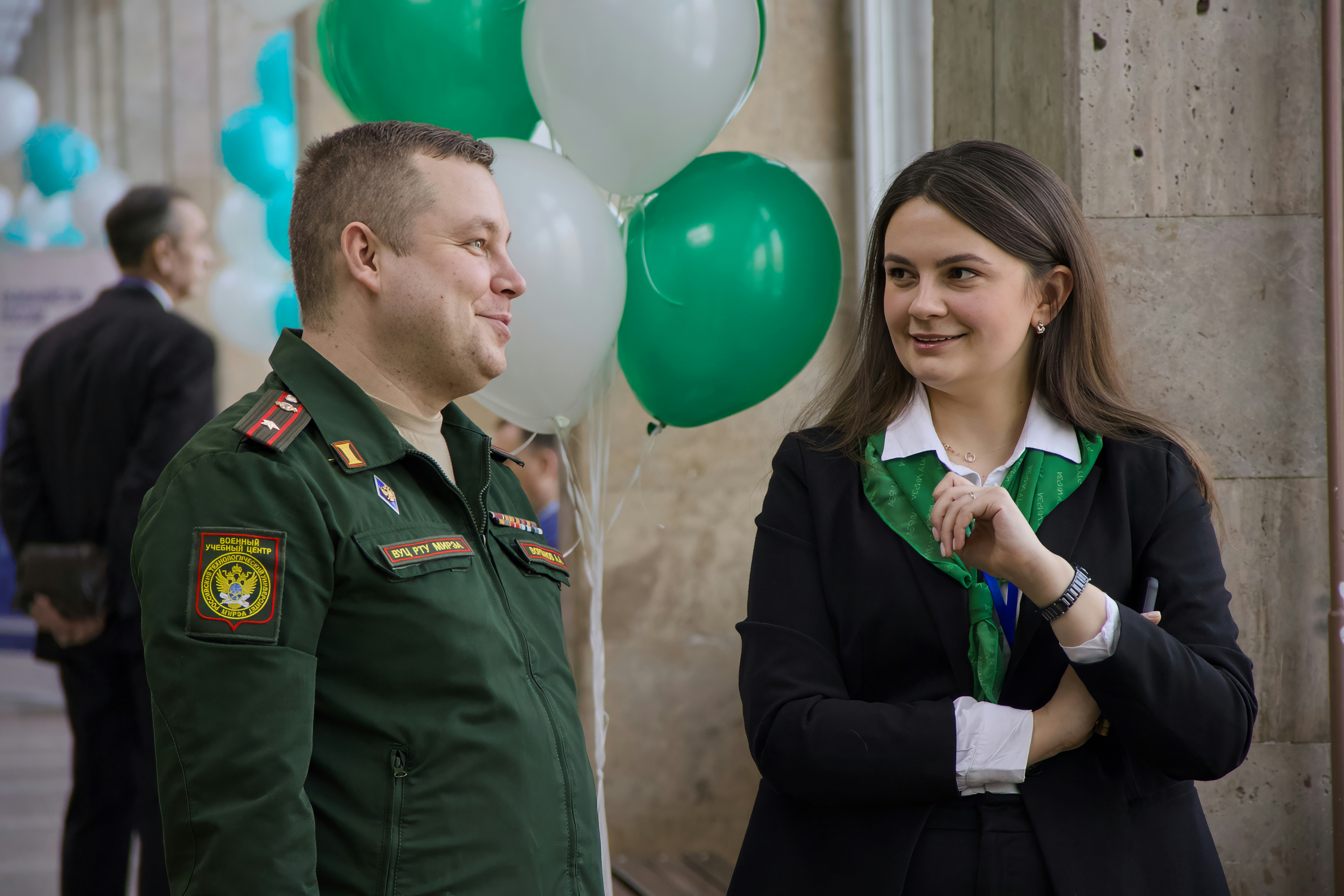 school event balloons