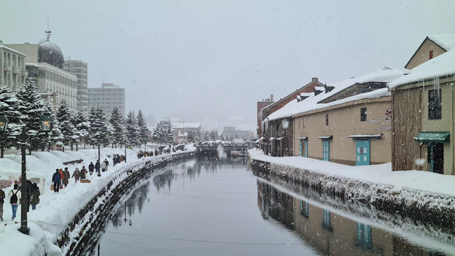 さっぽろ雪まつり2027に一人旅、どう回る？小樽雪あかりの路・流氷まで2泊3日プラン