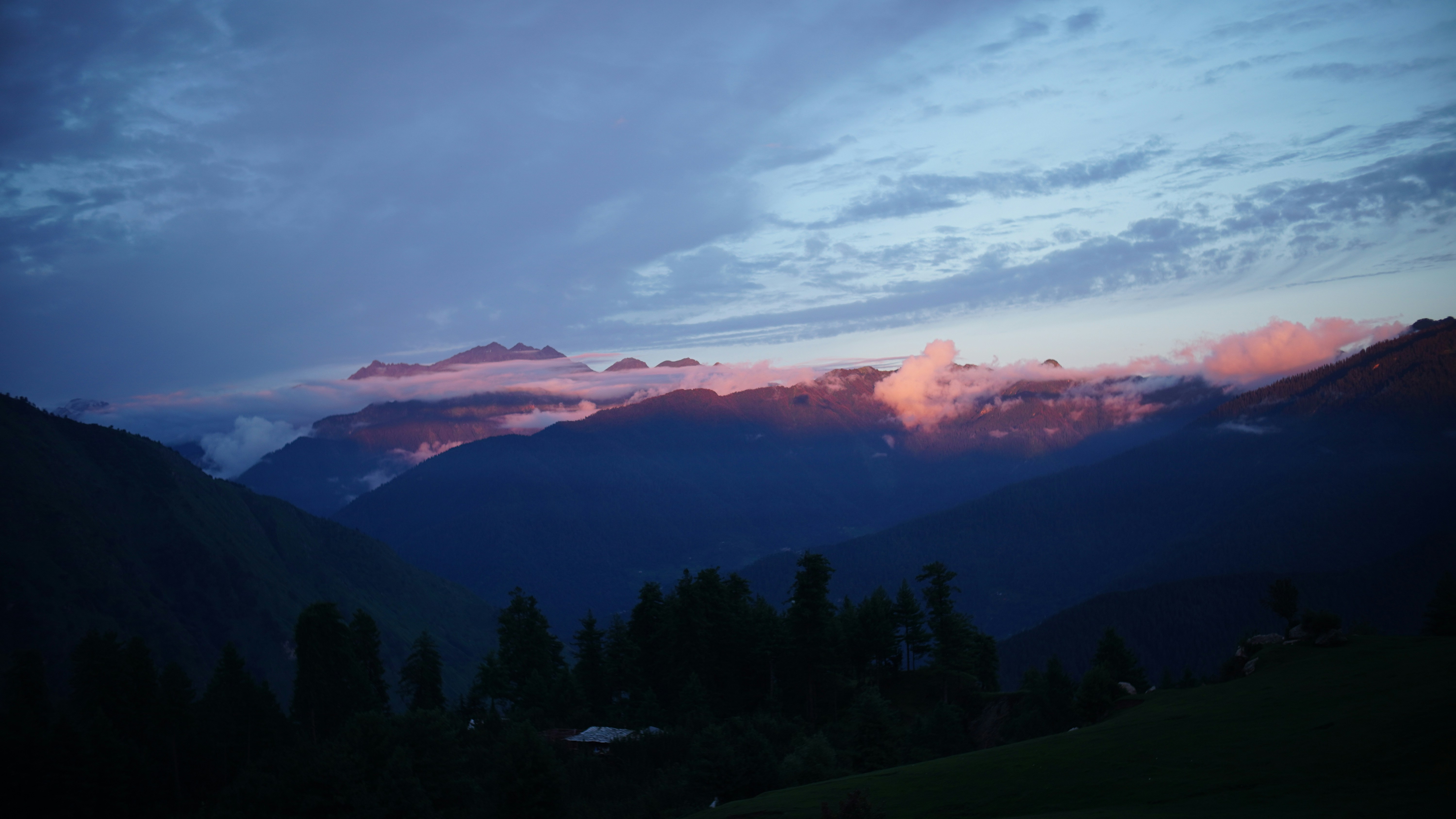 Photo by abstractfeeder