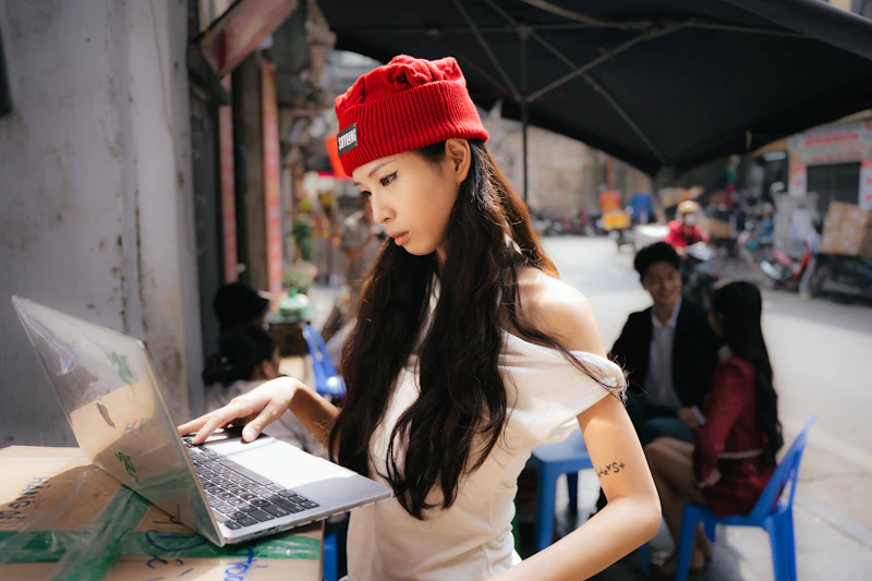 tech-savvy sugar mummy working outdoors