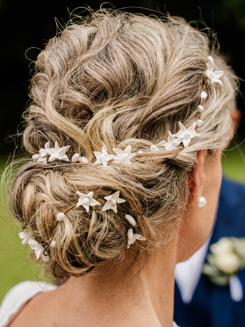 Elegante Brautfrisur