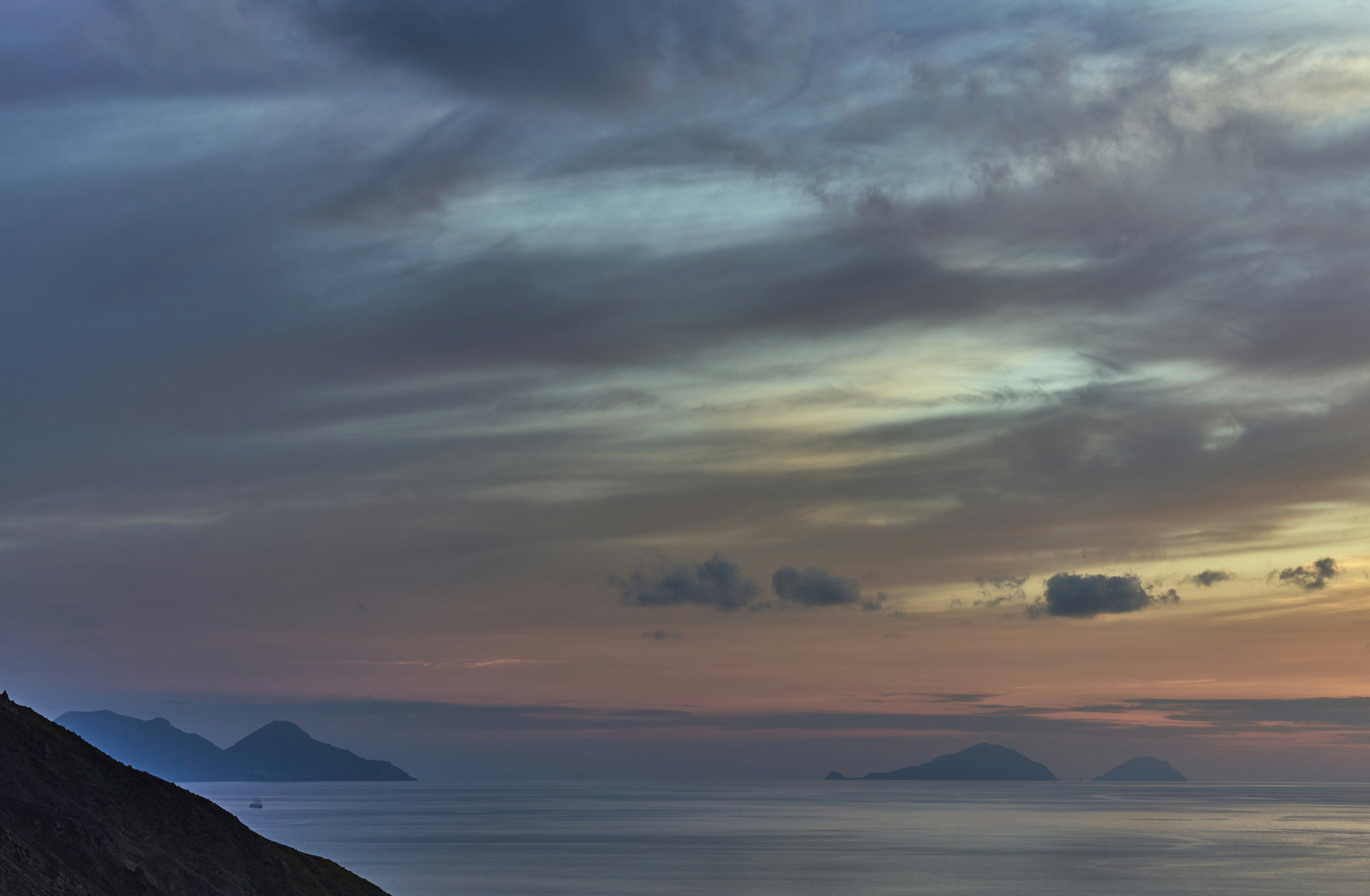 Photo by wolfgang_hasselmann