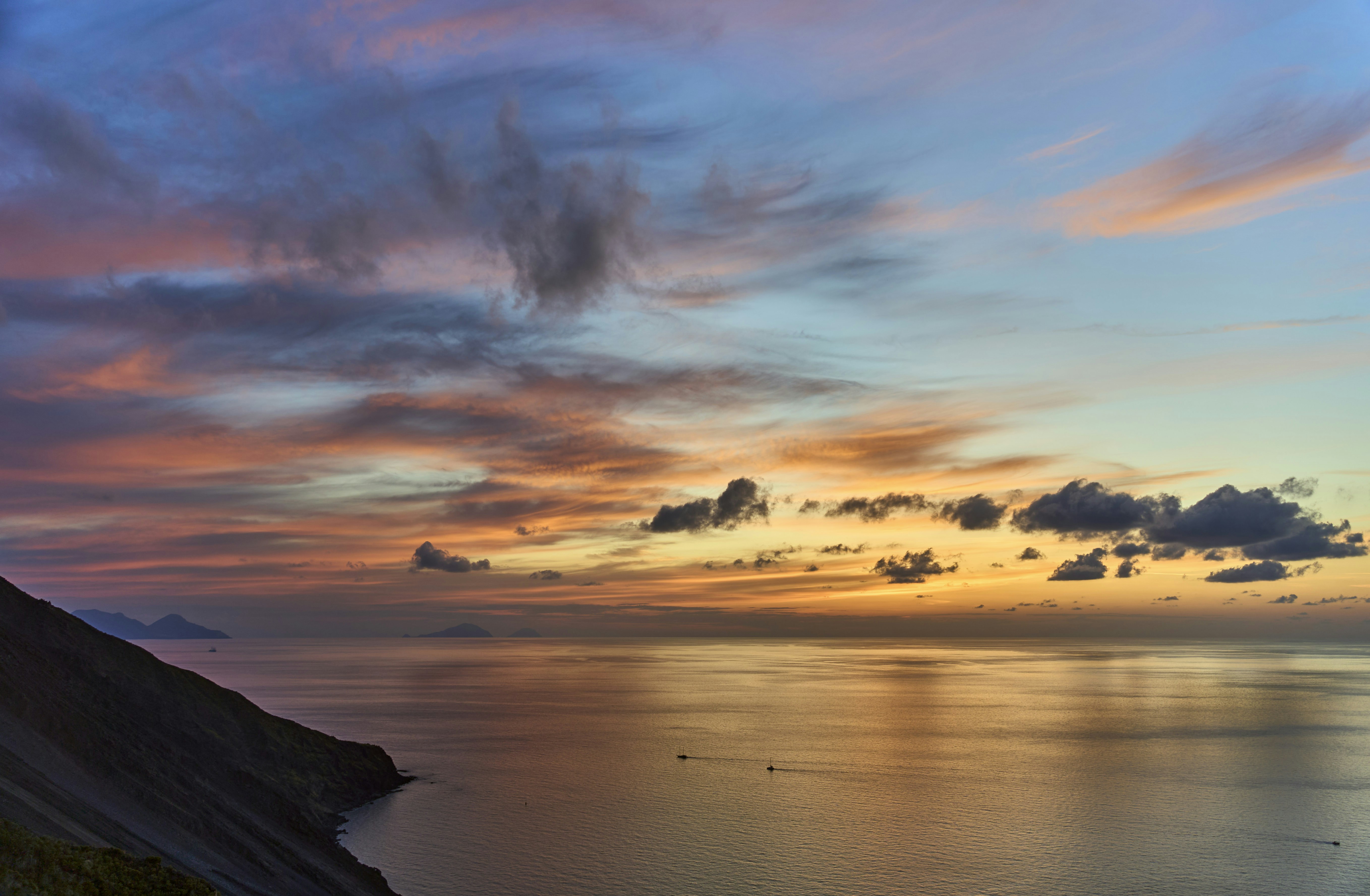 Photo by wolfgang_hasselmann