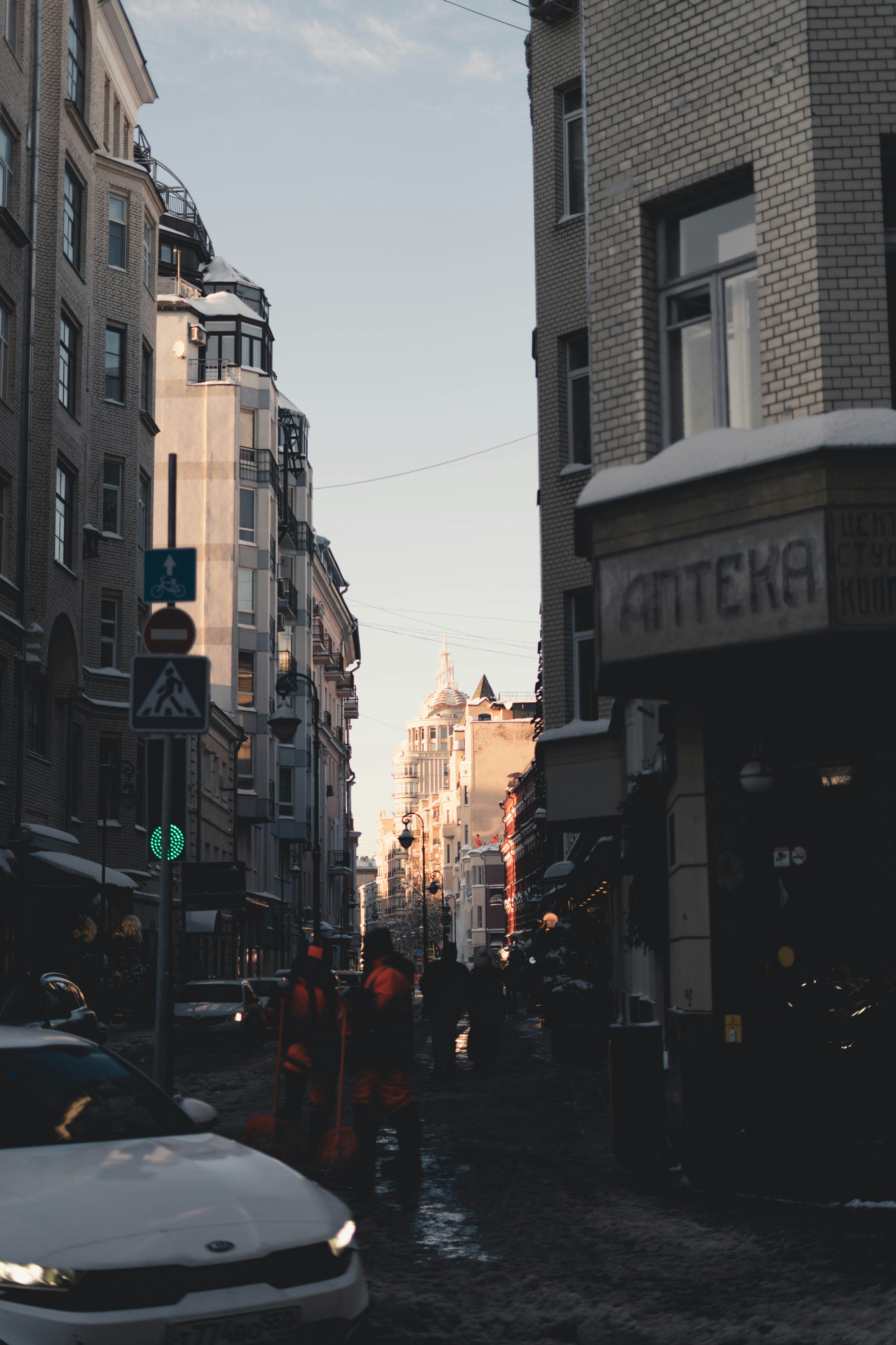 Photo by evgeeeenchik