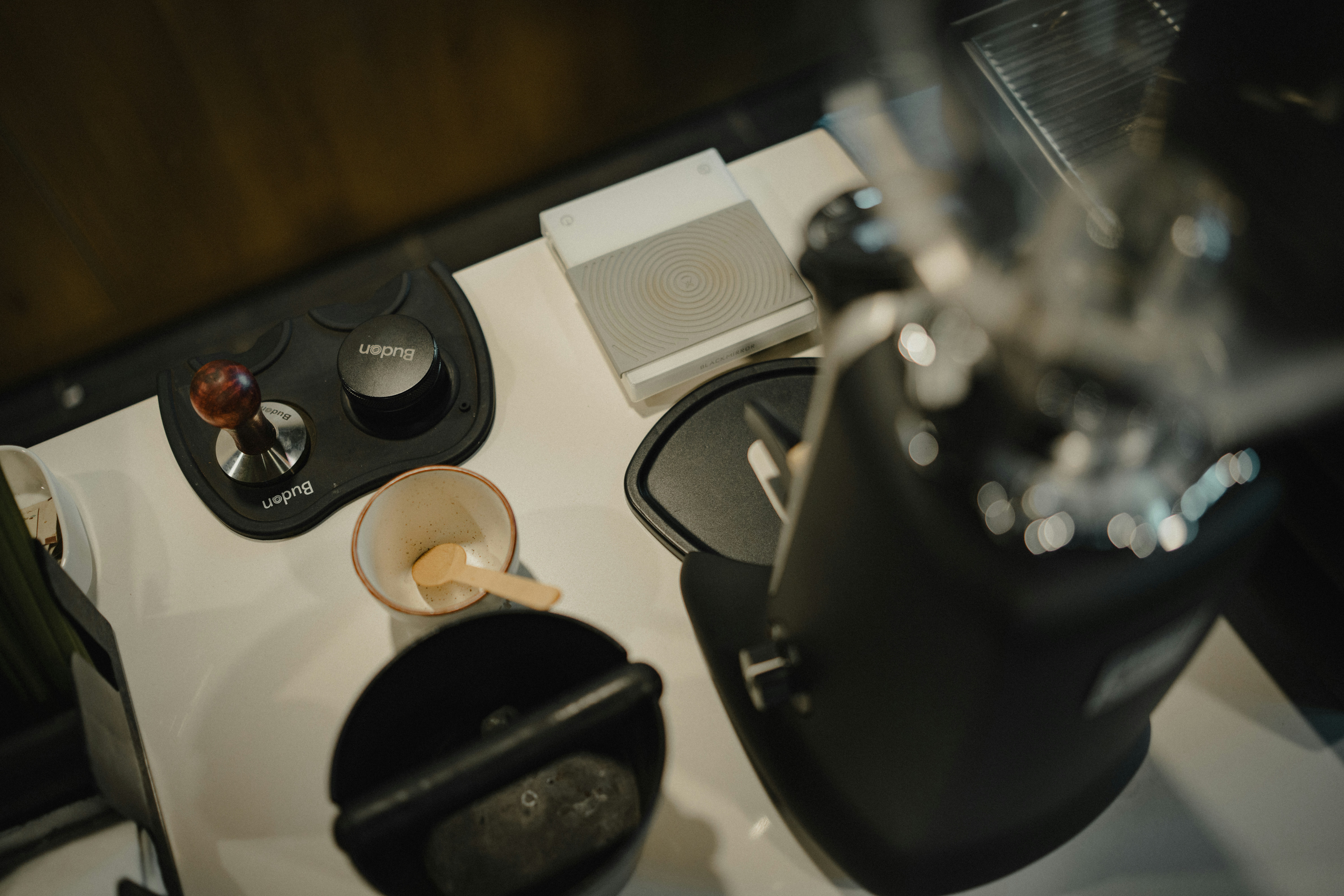 Photo by thepixelshot