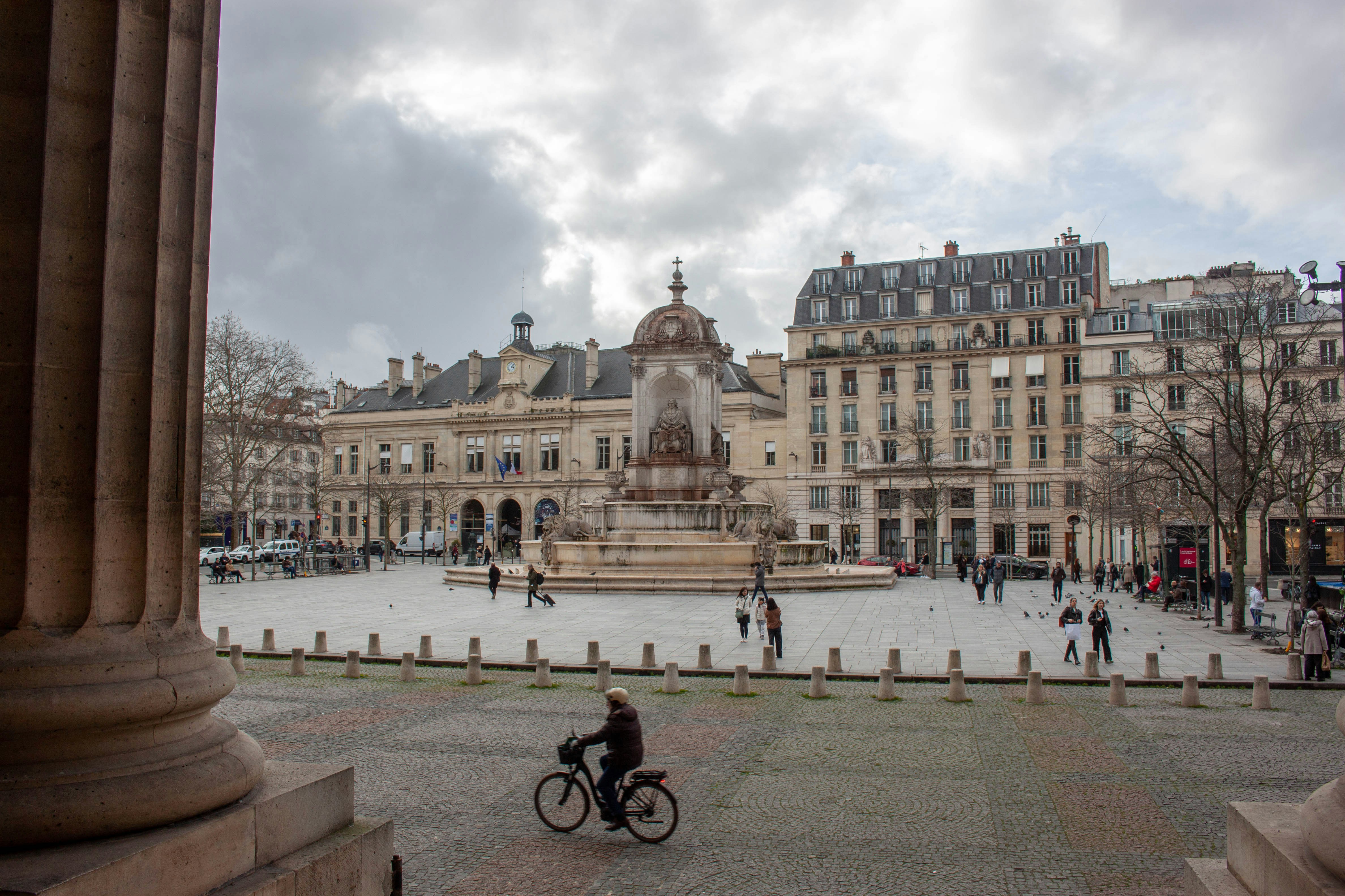 Photo by kamillaisalieva