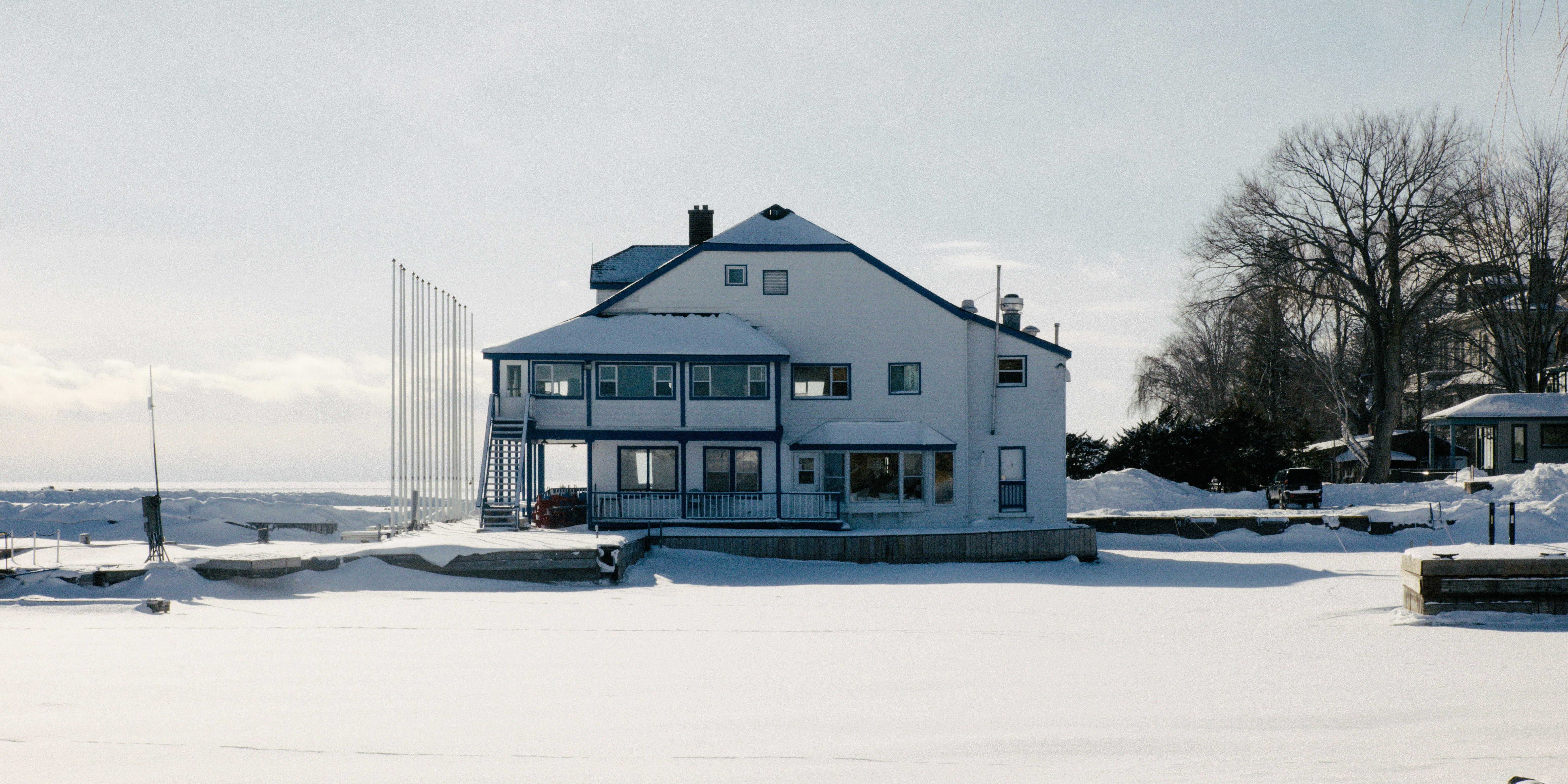 Photo by hashcode_error