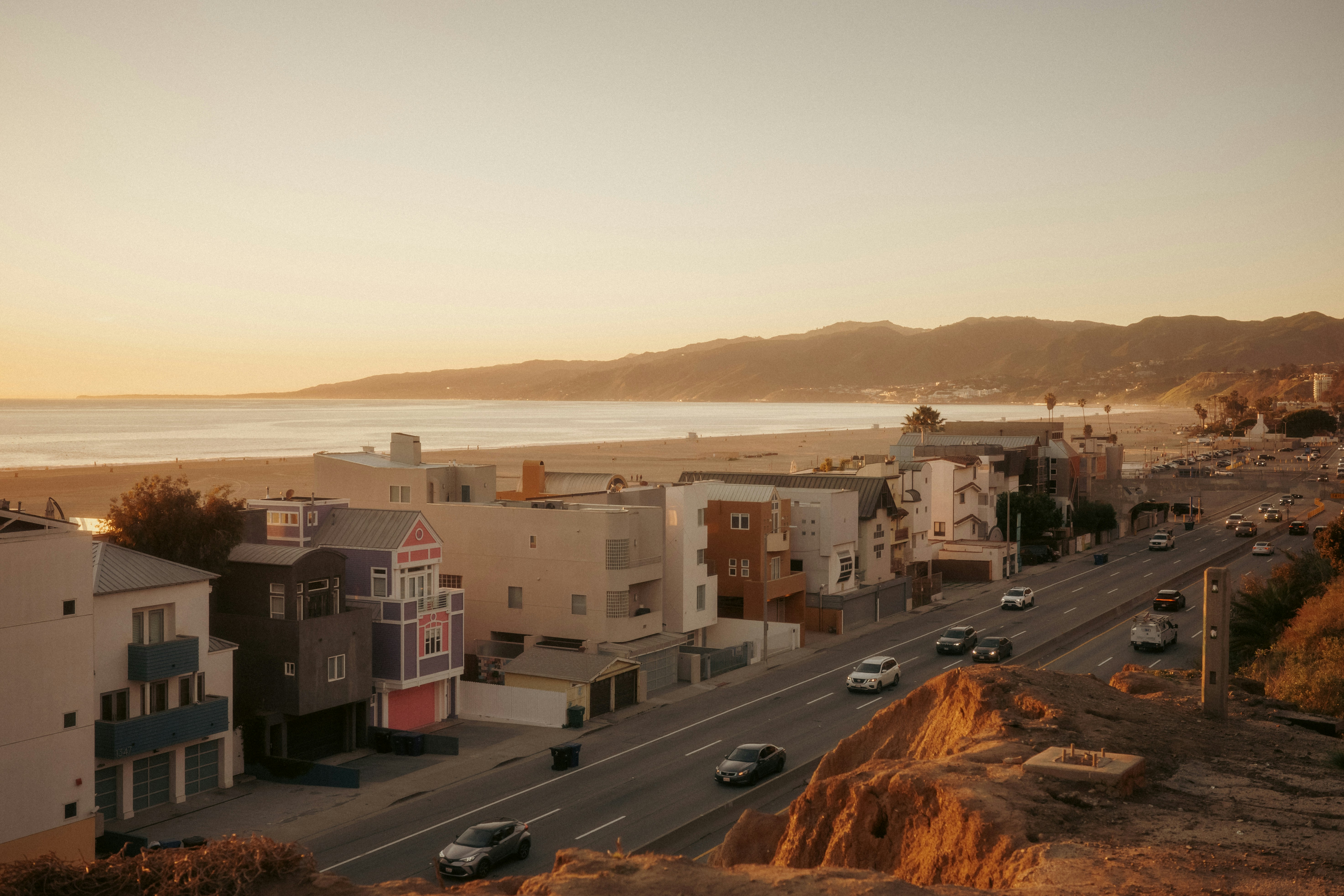 Carson, CA