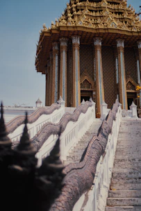 Temple en Thaïlande entre culture et nature avec Singulier & Voyage