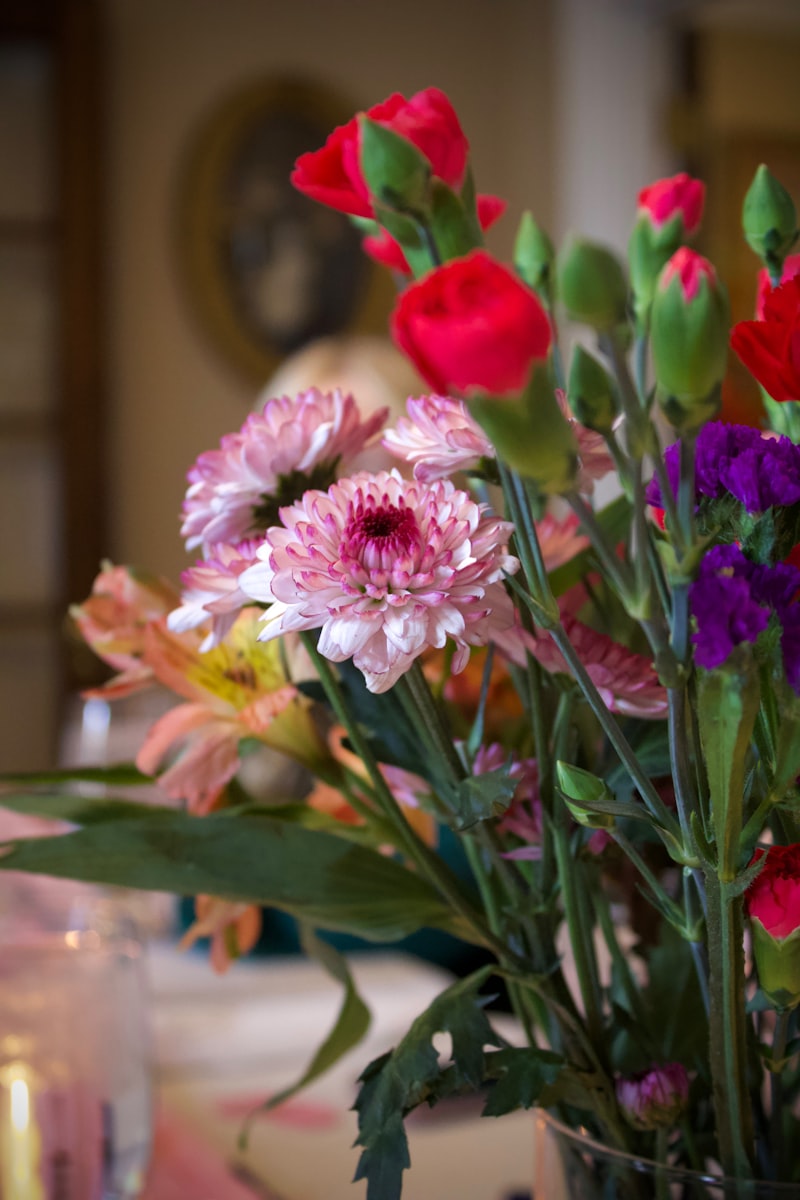 Bouquet colorato in vaso