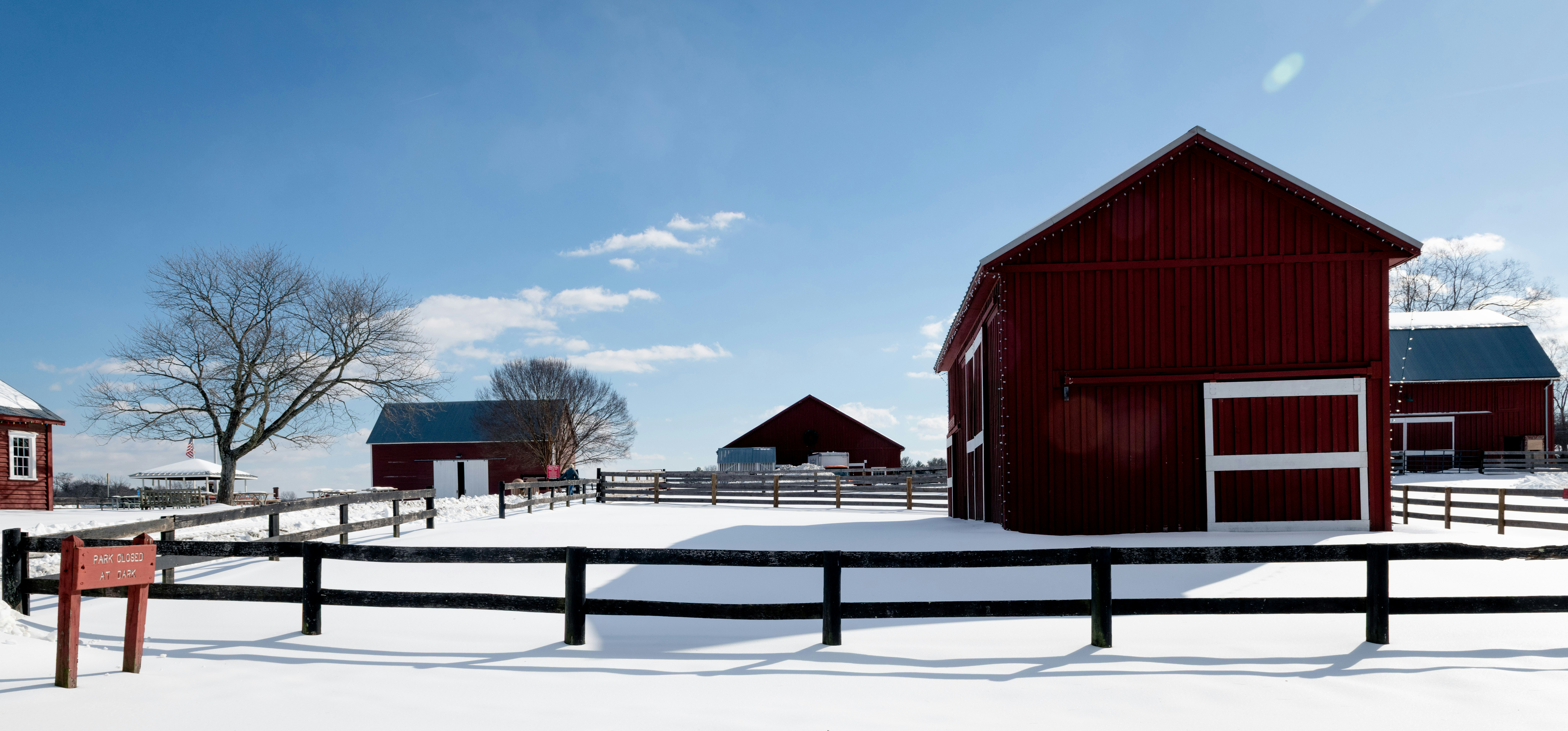 Photo by sriniunsplash