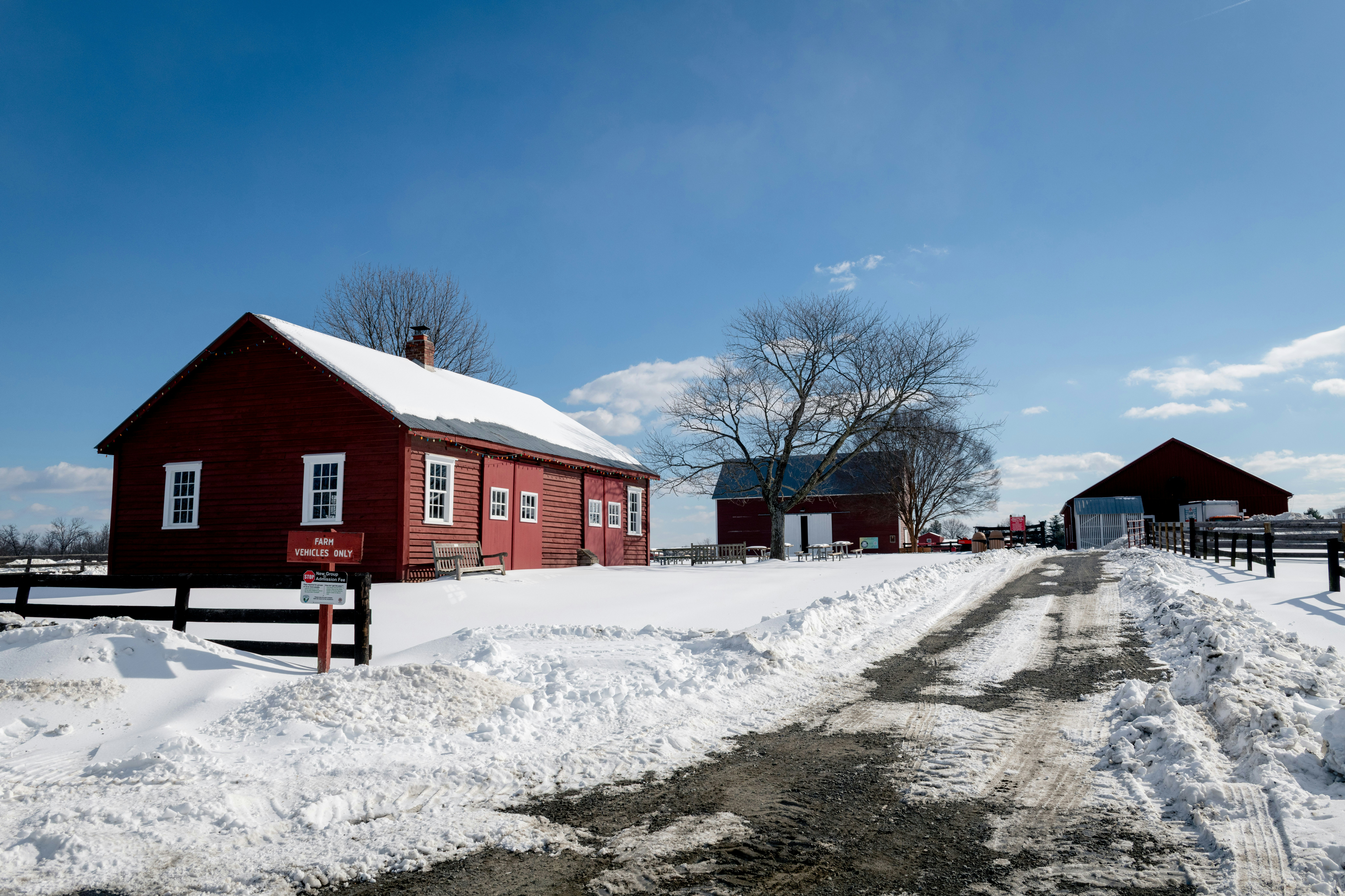 Photo by sriniunsplash