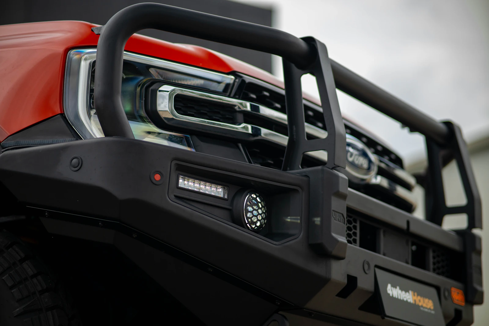 Bumper delantero de acero