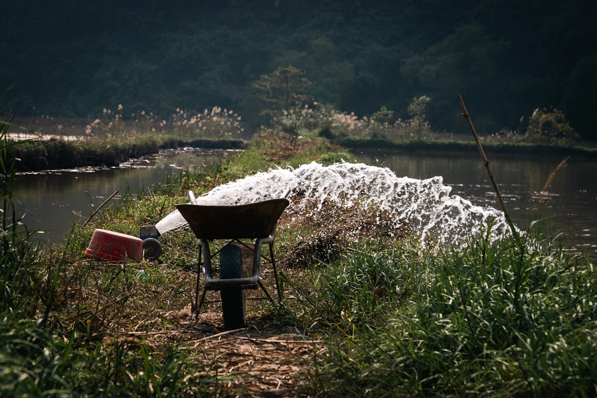 Wasserpumpe am Rückhaltebecken