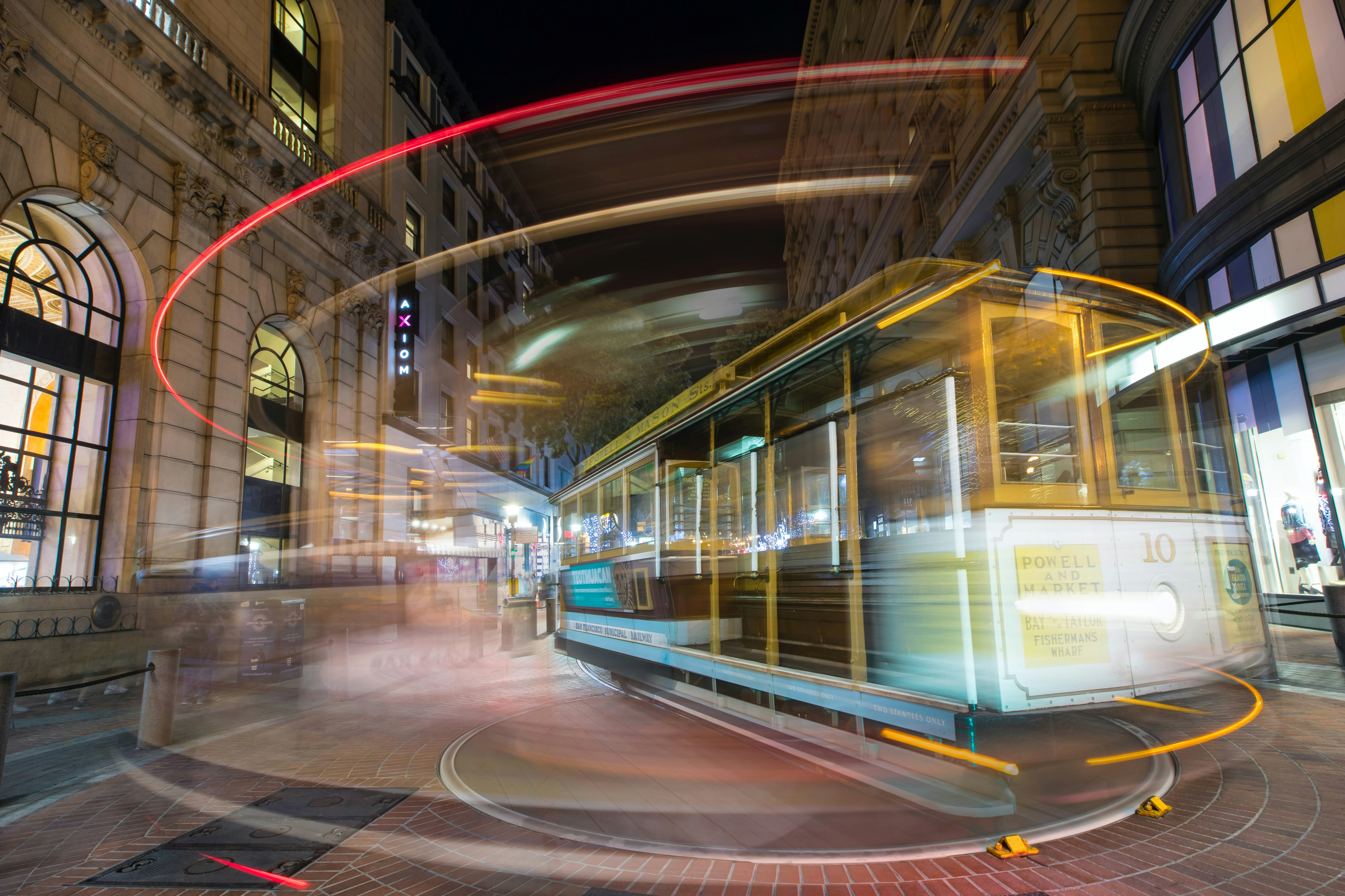 Photo by leo_visions_