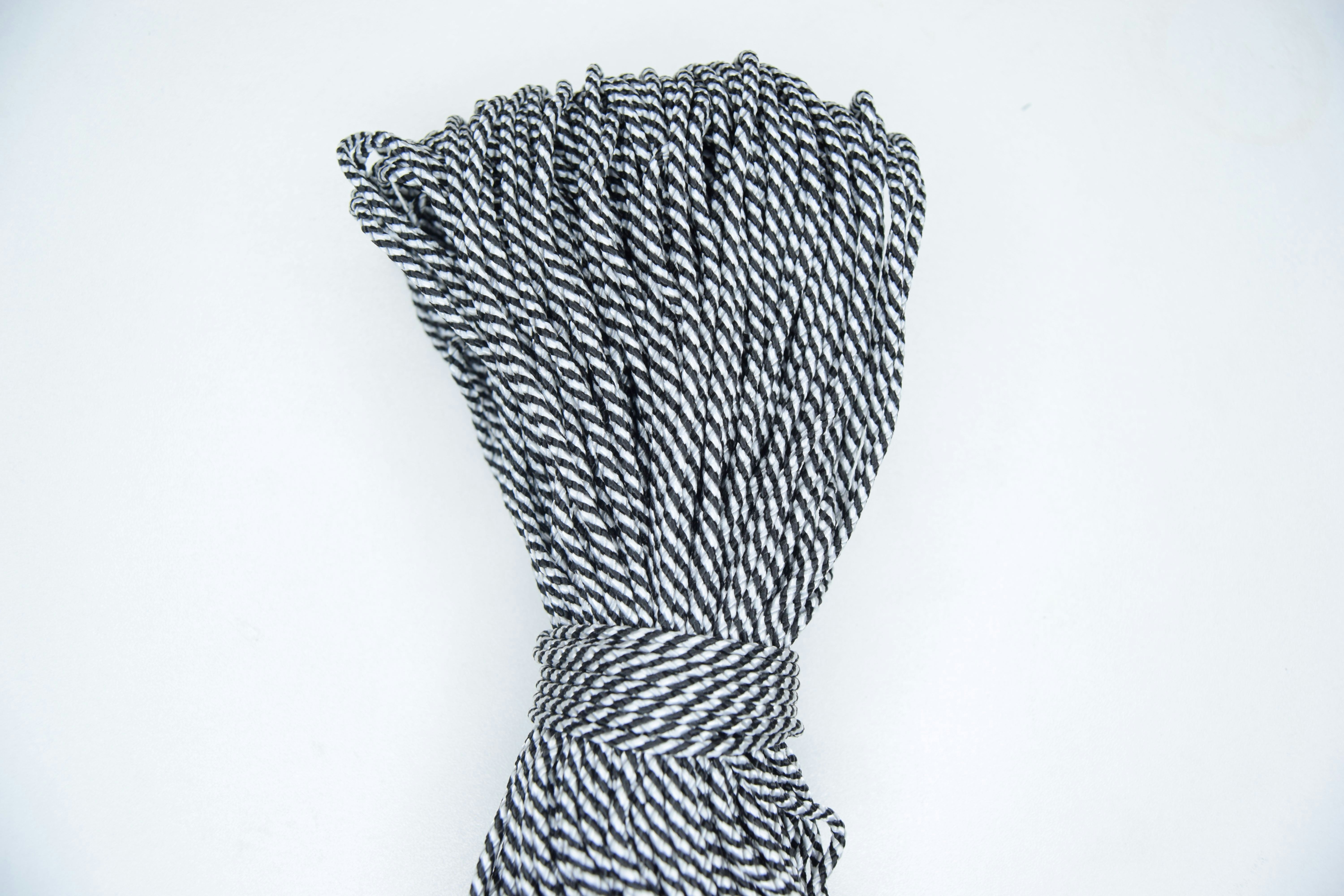 Photo by paracordyan