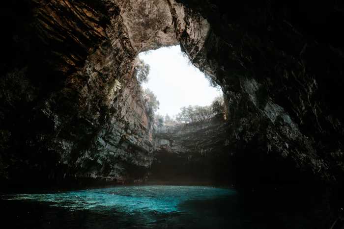 Myrtos Beach & Melissani Cave Tour