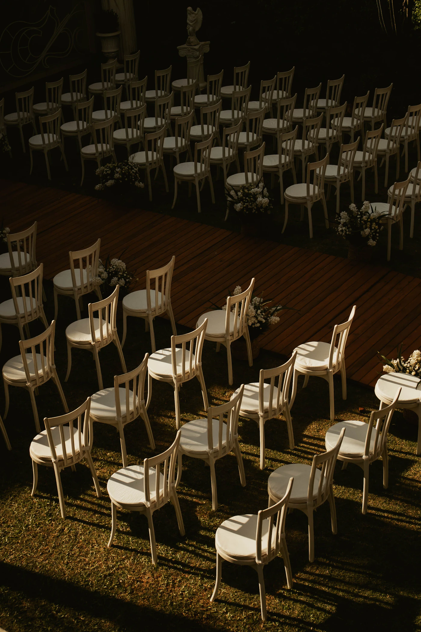 White chair rows