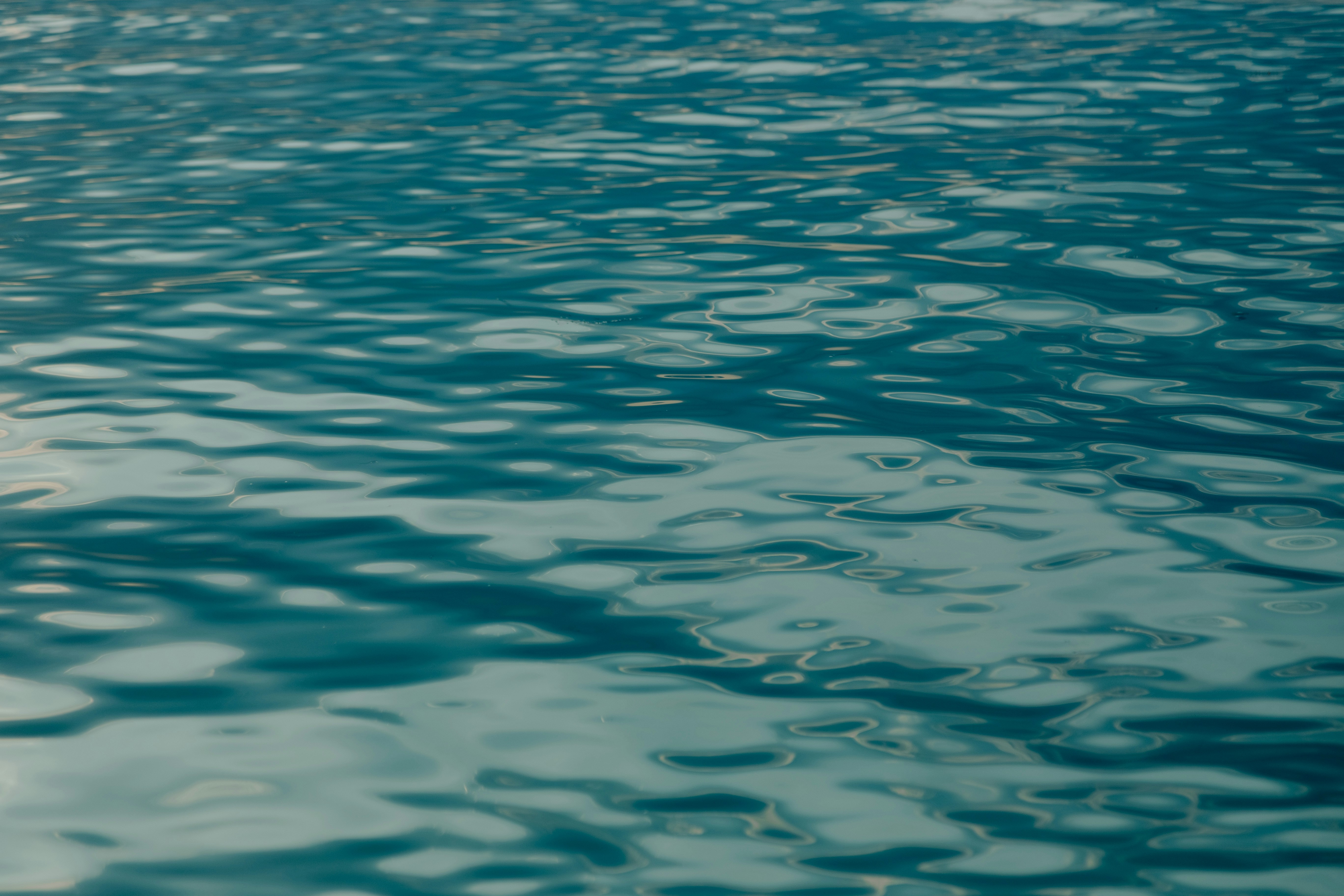 calm blue wallpaper, wallpaper, Pundak Terasa Berat: Penyebab dan Cara Mengatasinya 4