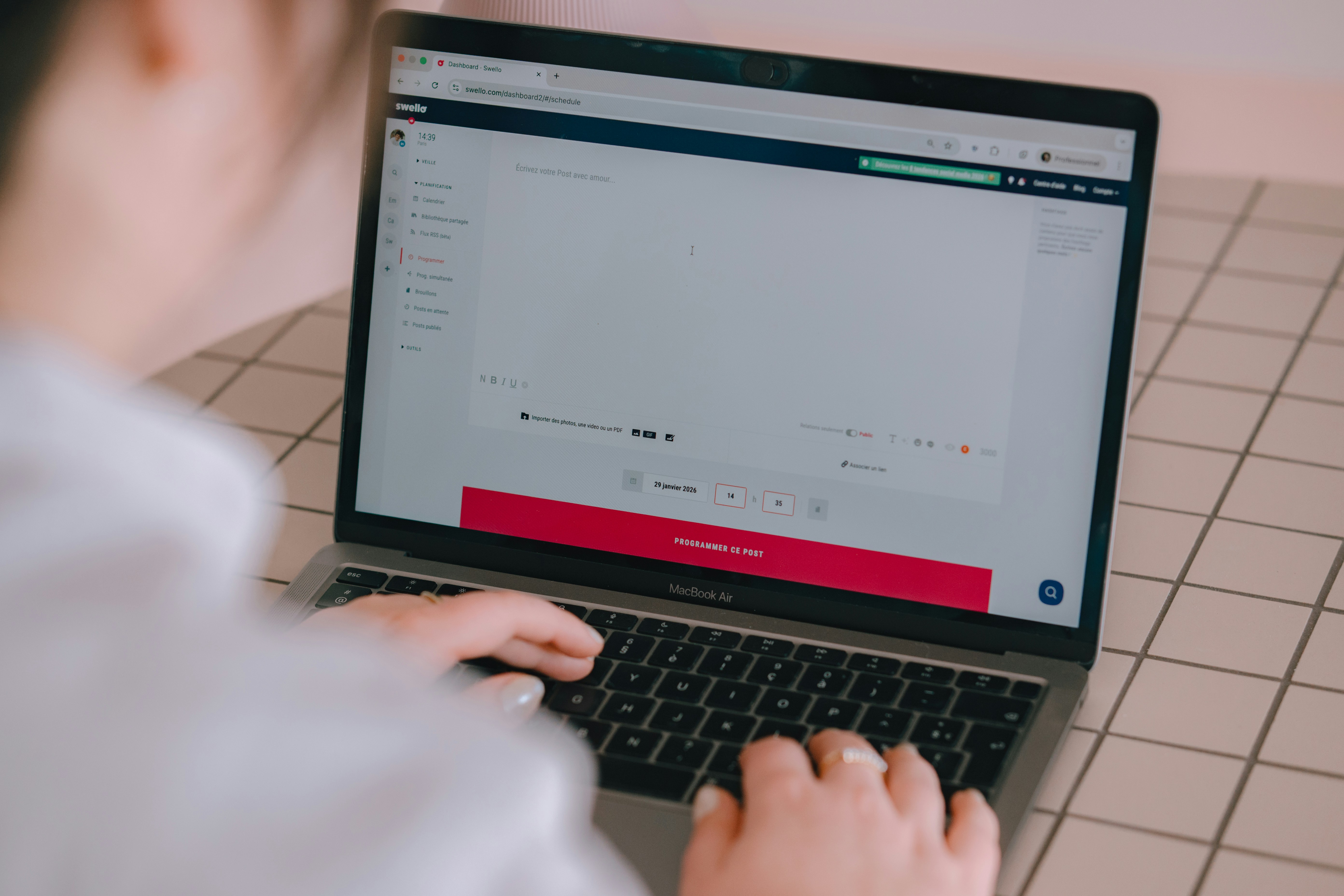 Understanding the Designer’s Toolkit: Best Practices for Scheduling Content Across Platforms