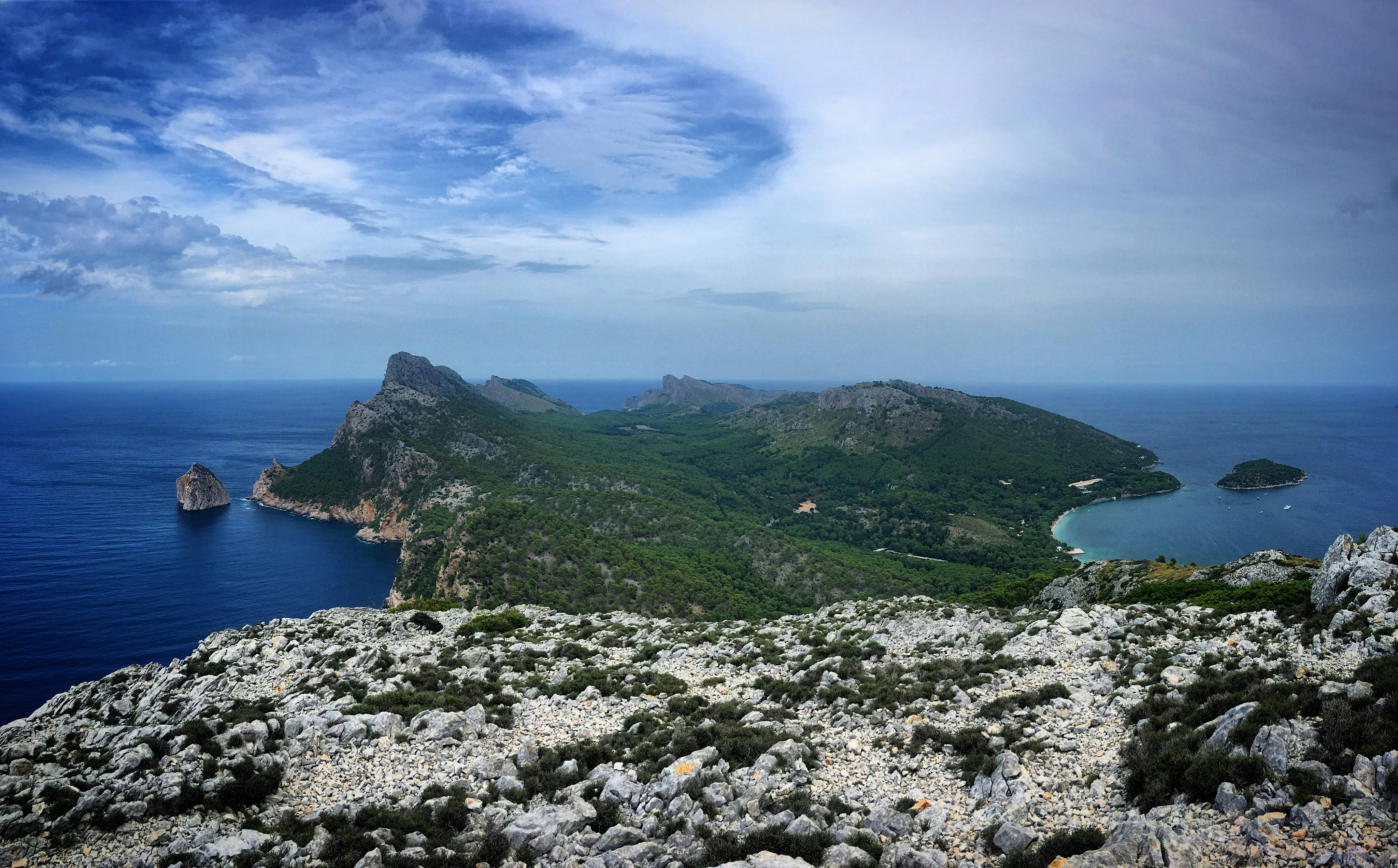 Photo by sergei_gussev