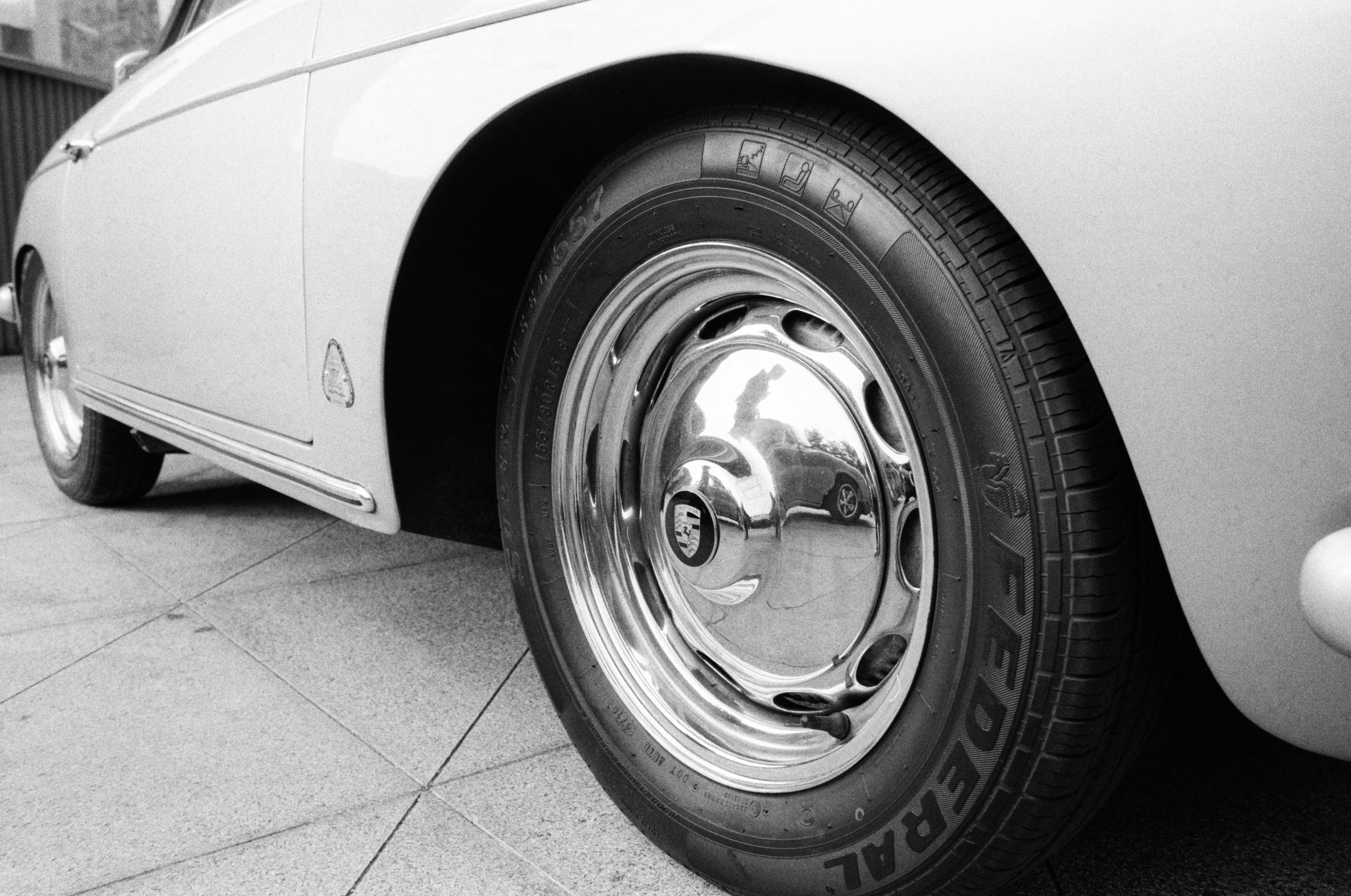 Photo by zhenyao_photo