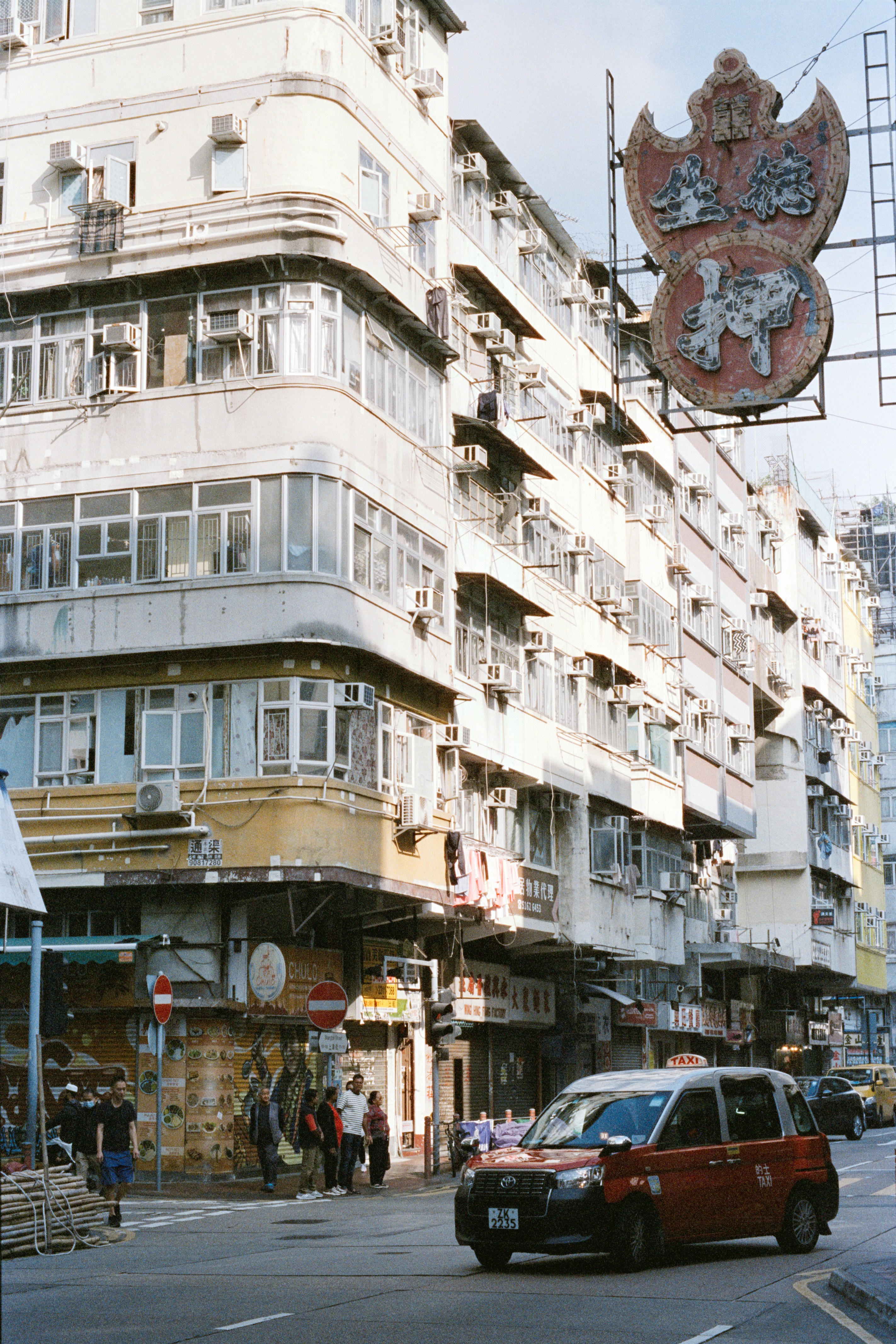 Photo by zhenyao_photo