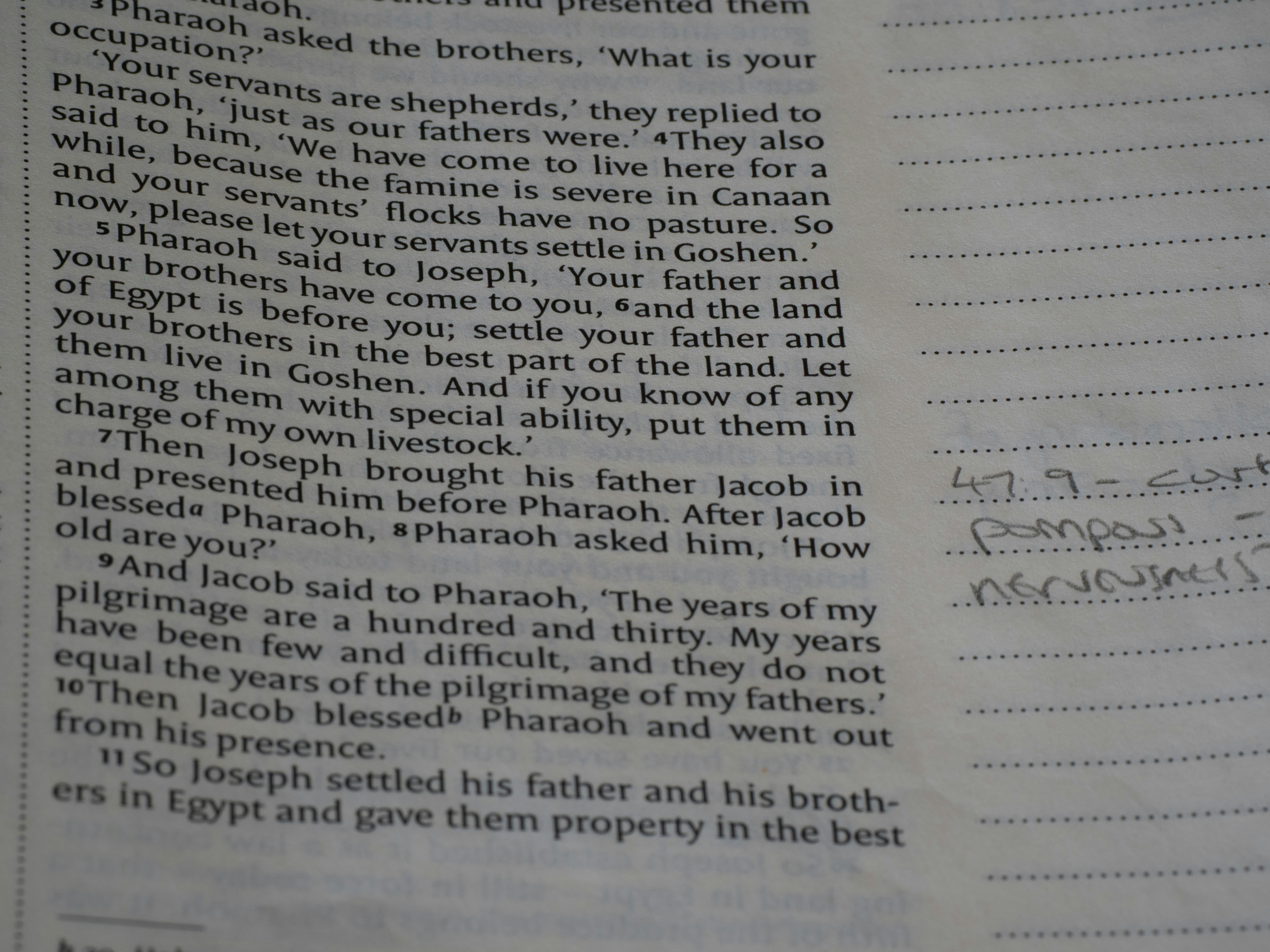 Close-up of open bible pages with text and handwriting. photo – Free ...
