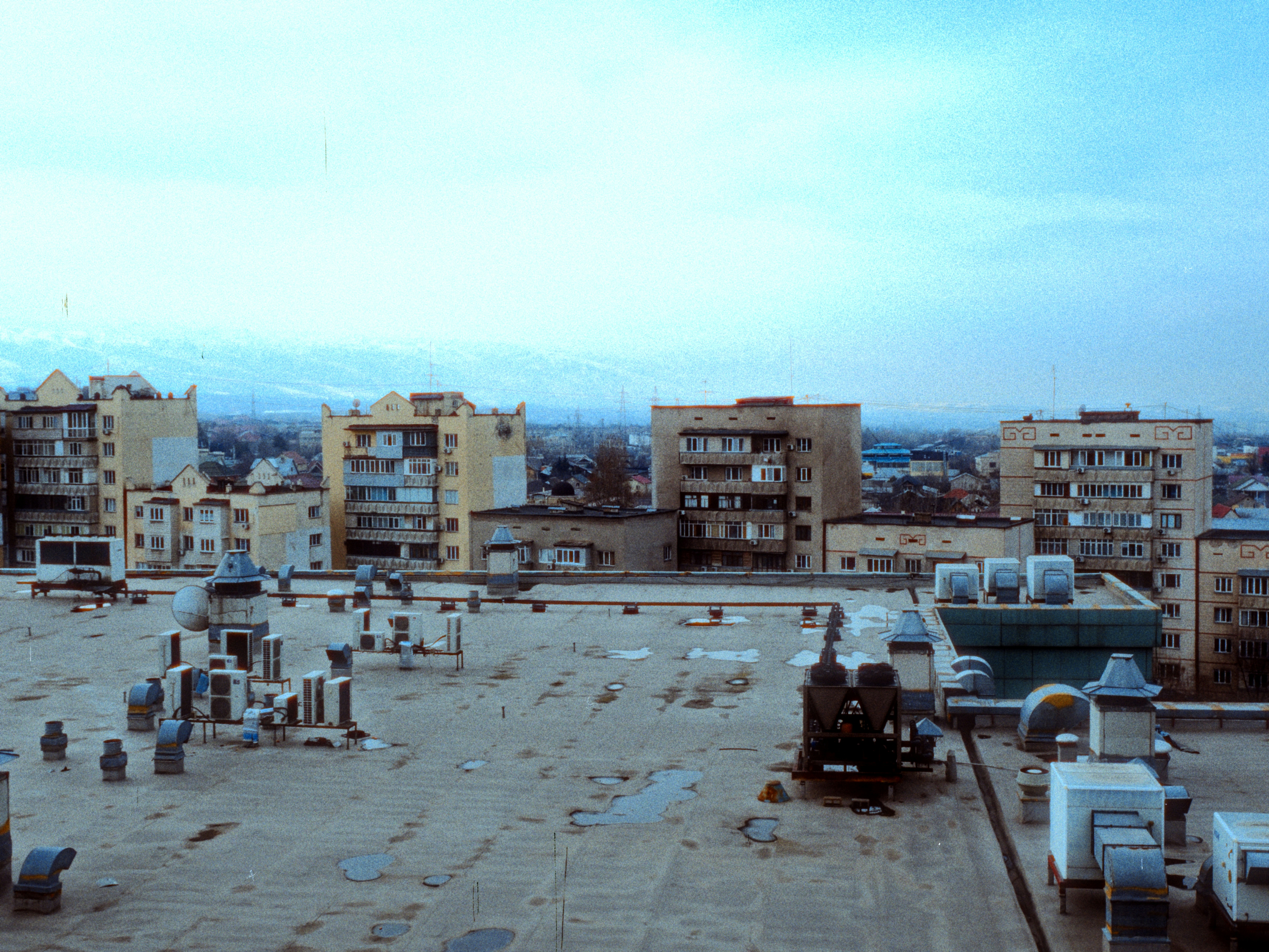 Keeping Legacy Software Safe: The Role of 0patch in the EoS Era