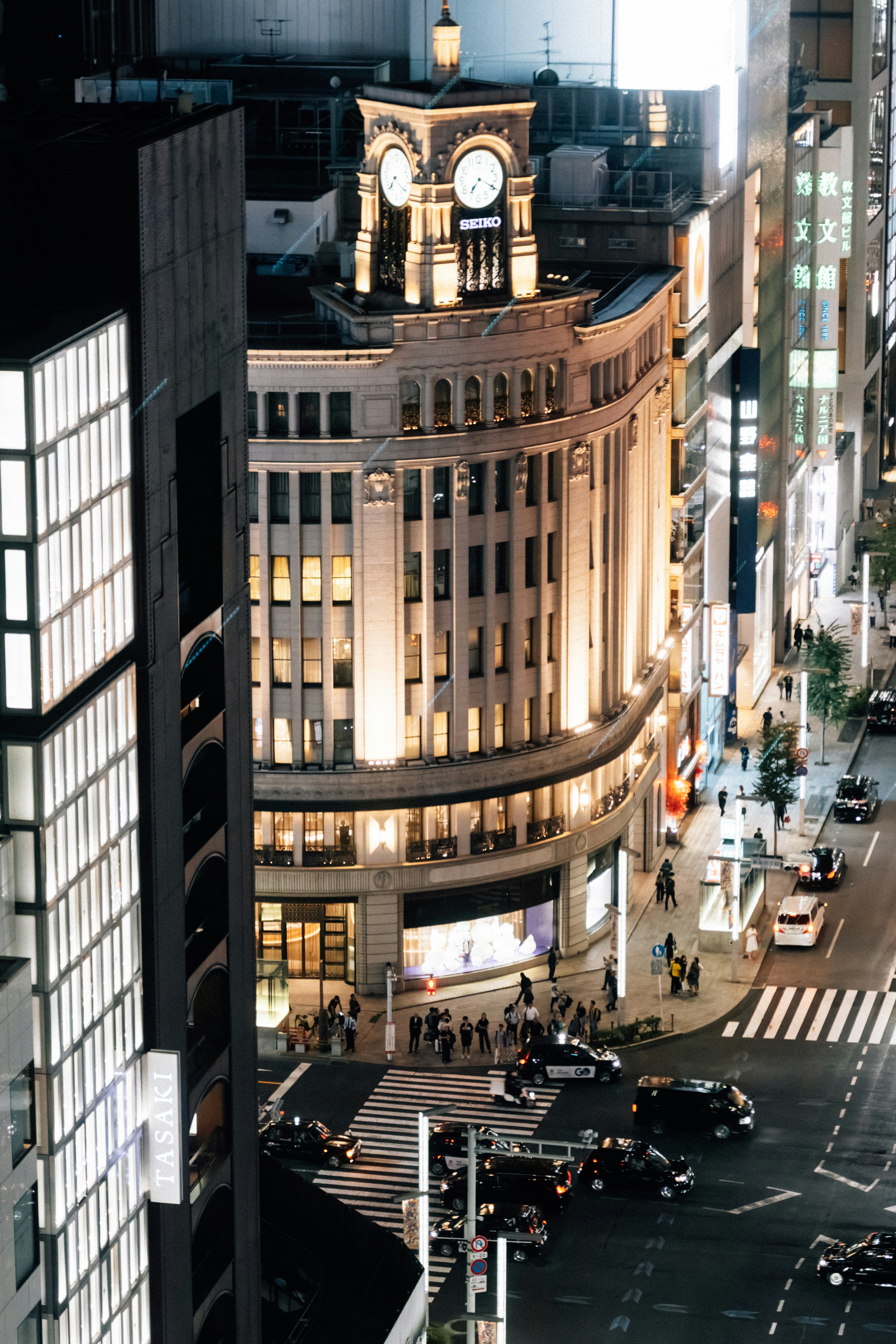 Photo by tsuyoshikozu