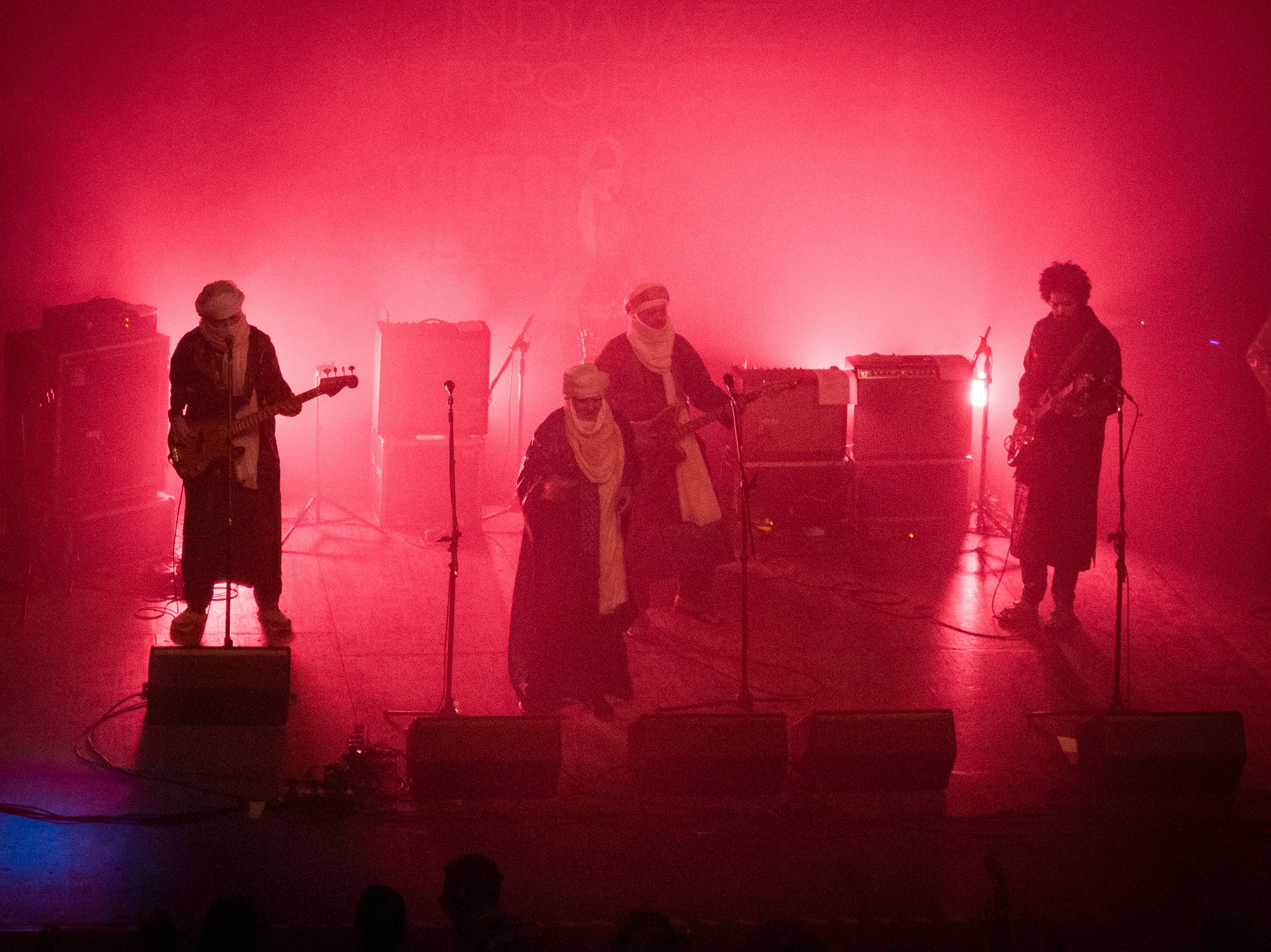Weltmusik-Konzert auf großer Bühne