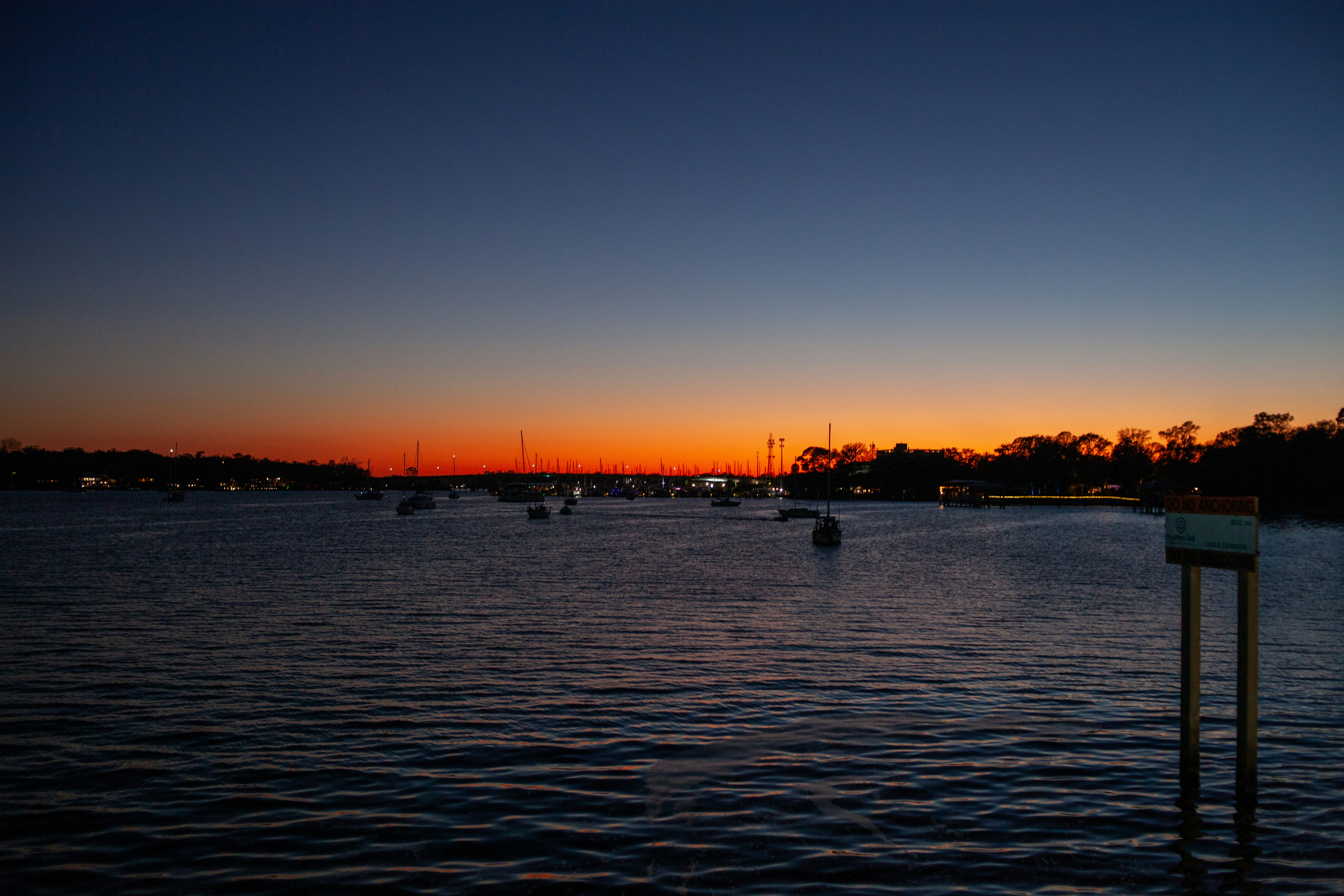 Photo by frontspace101