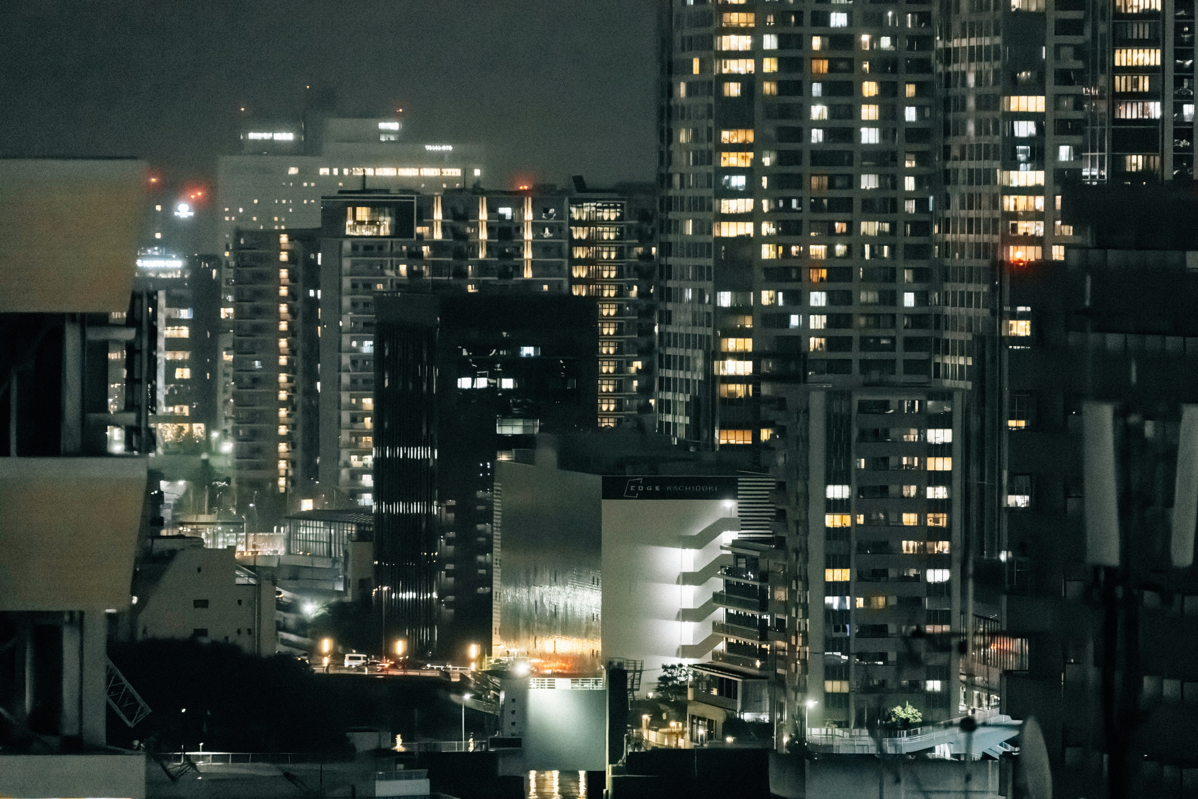 Photo by tsuyoshikozu