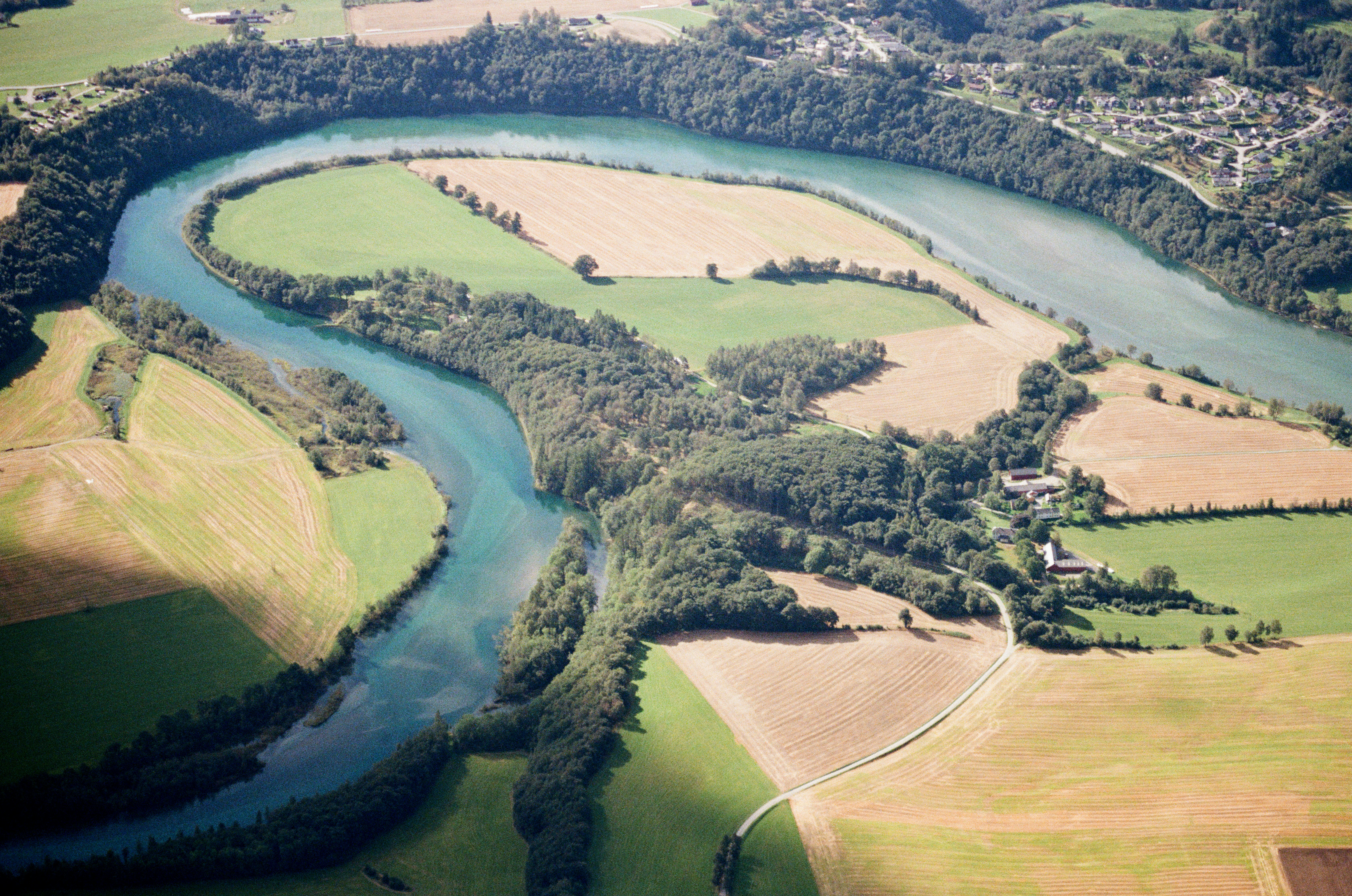 Photo by bernhardbar