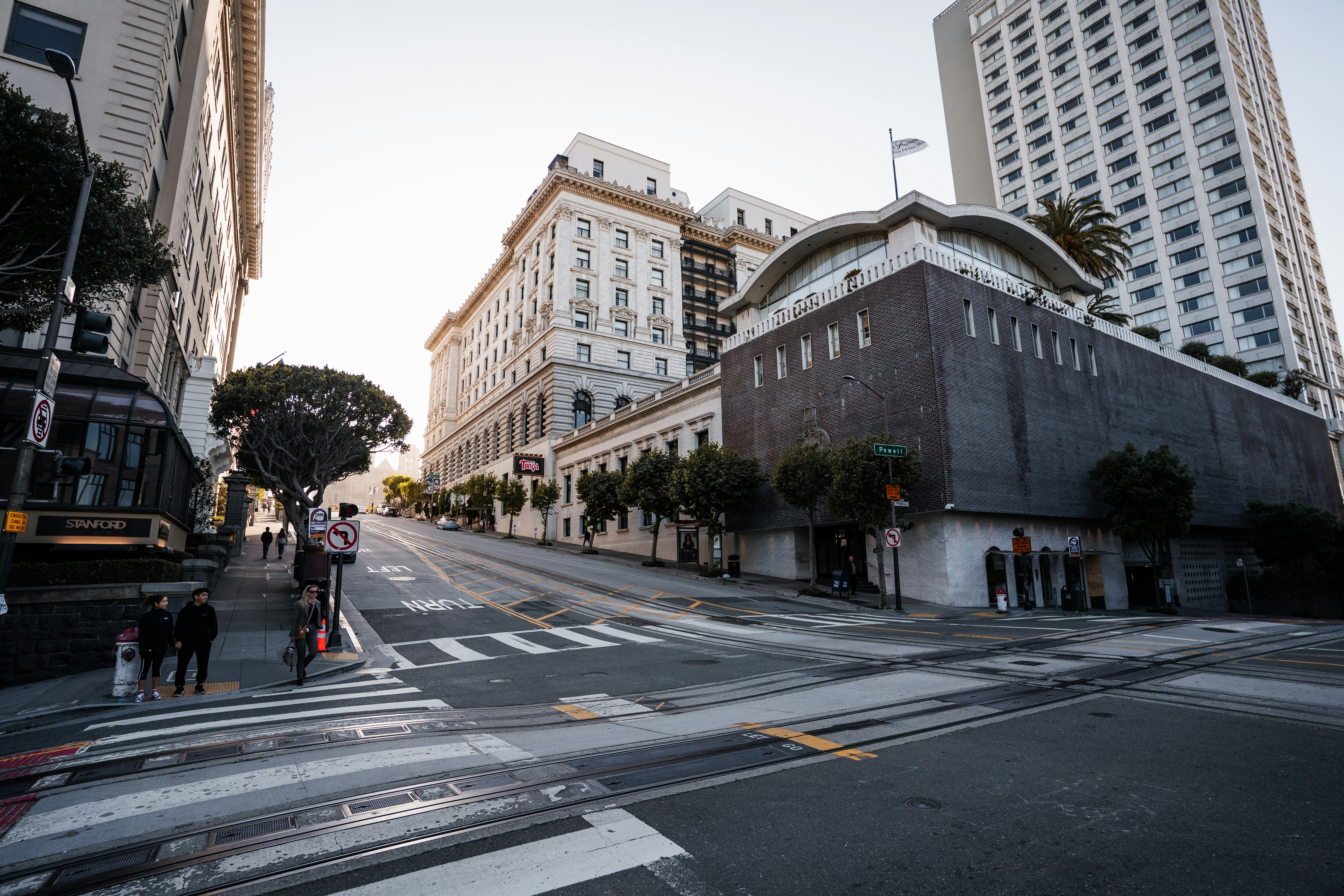 Photo by clementproust