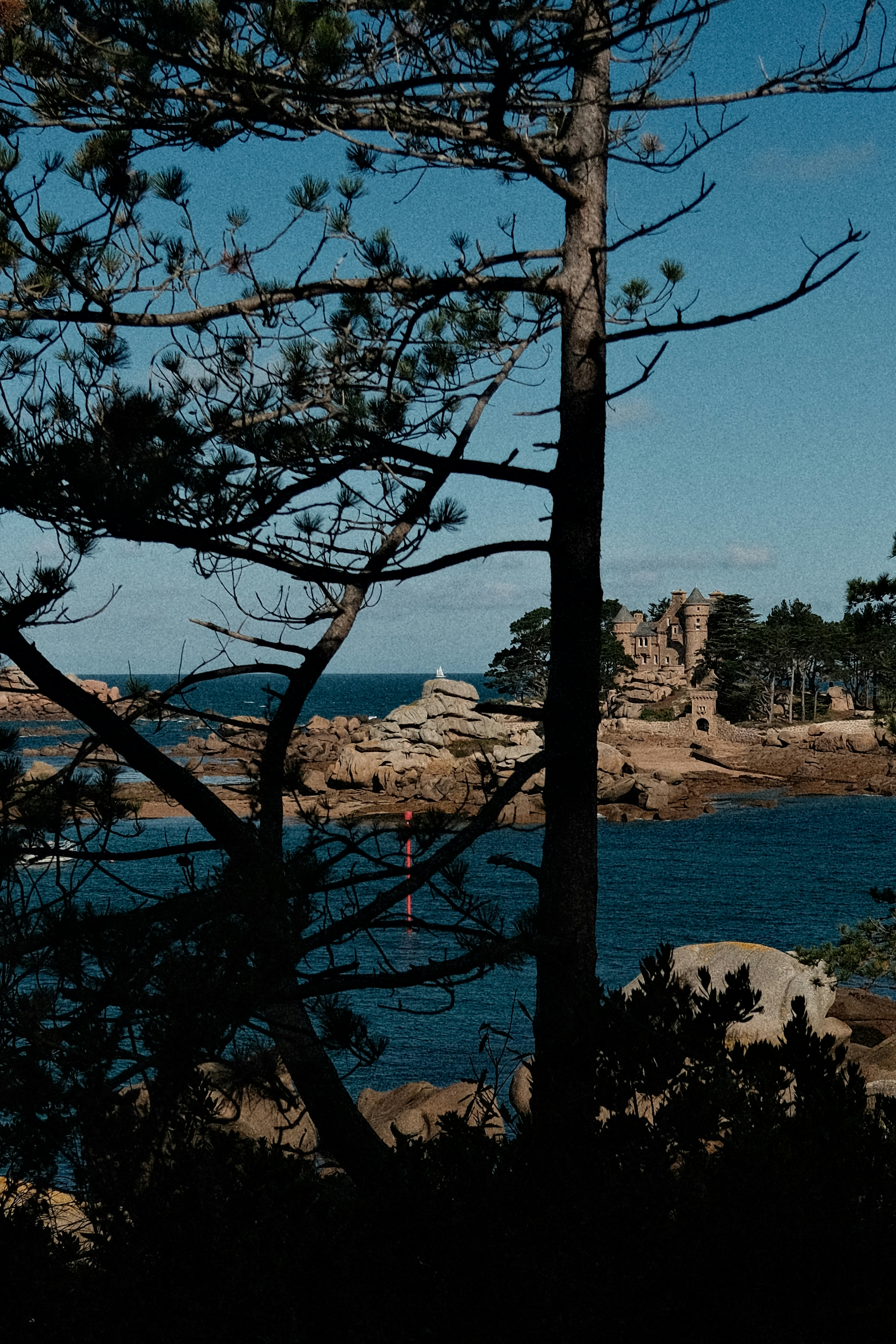 Photo by valentinlacoste