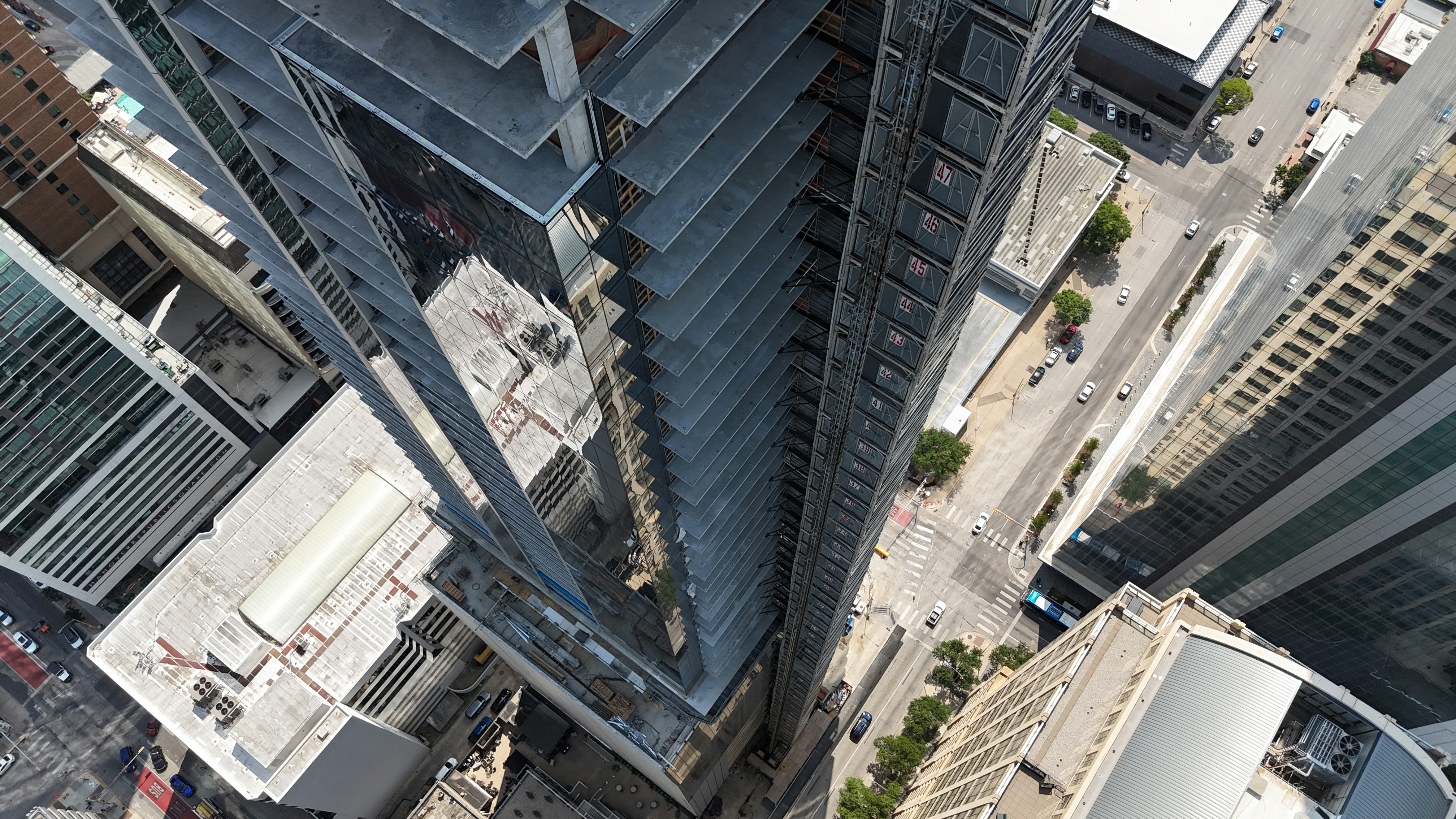 Photo by airwavedynamics