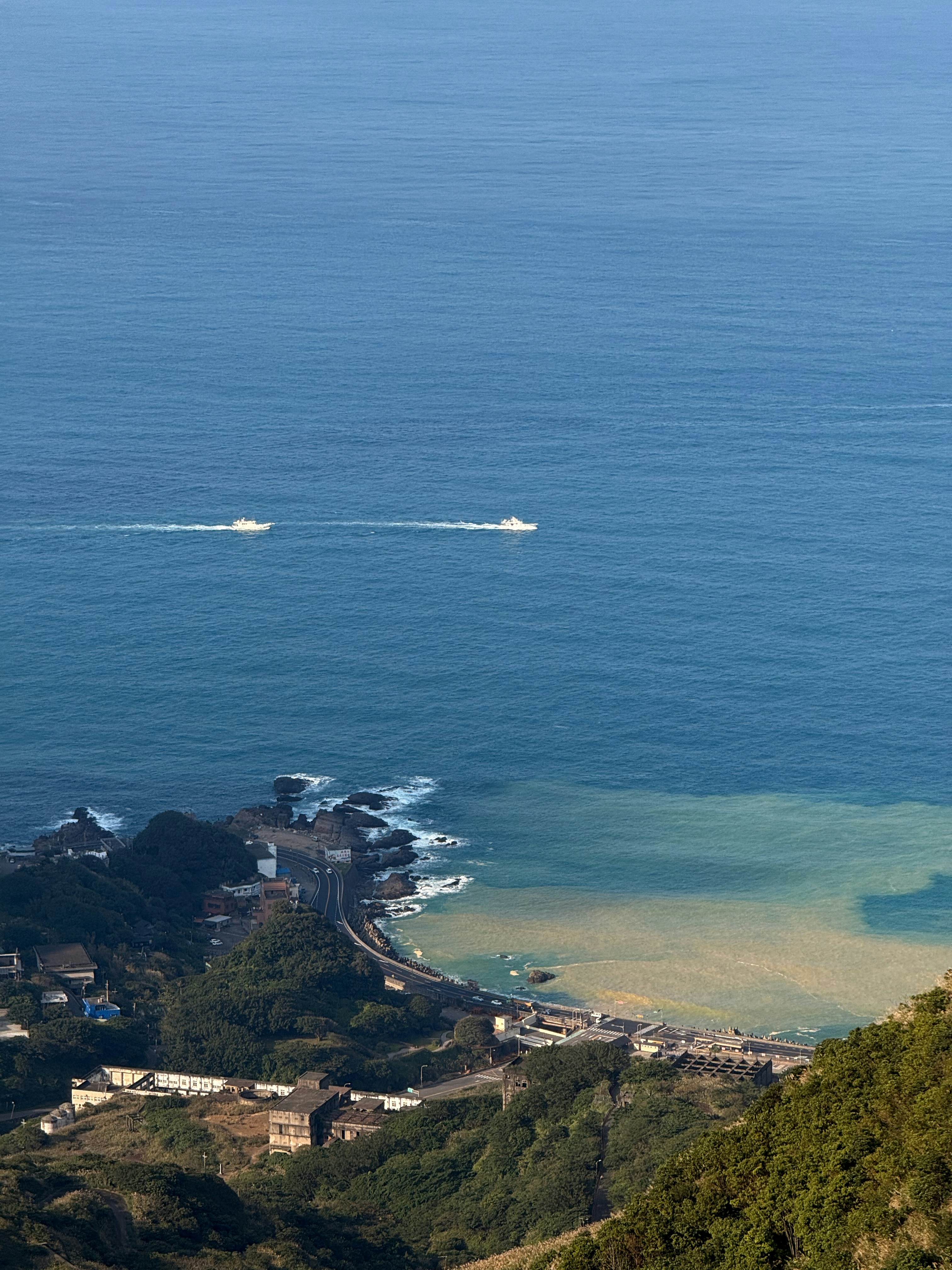 Photo by artemisss666