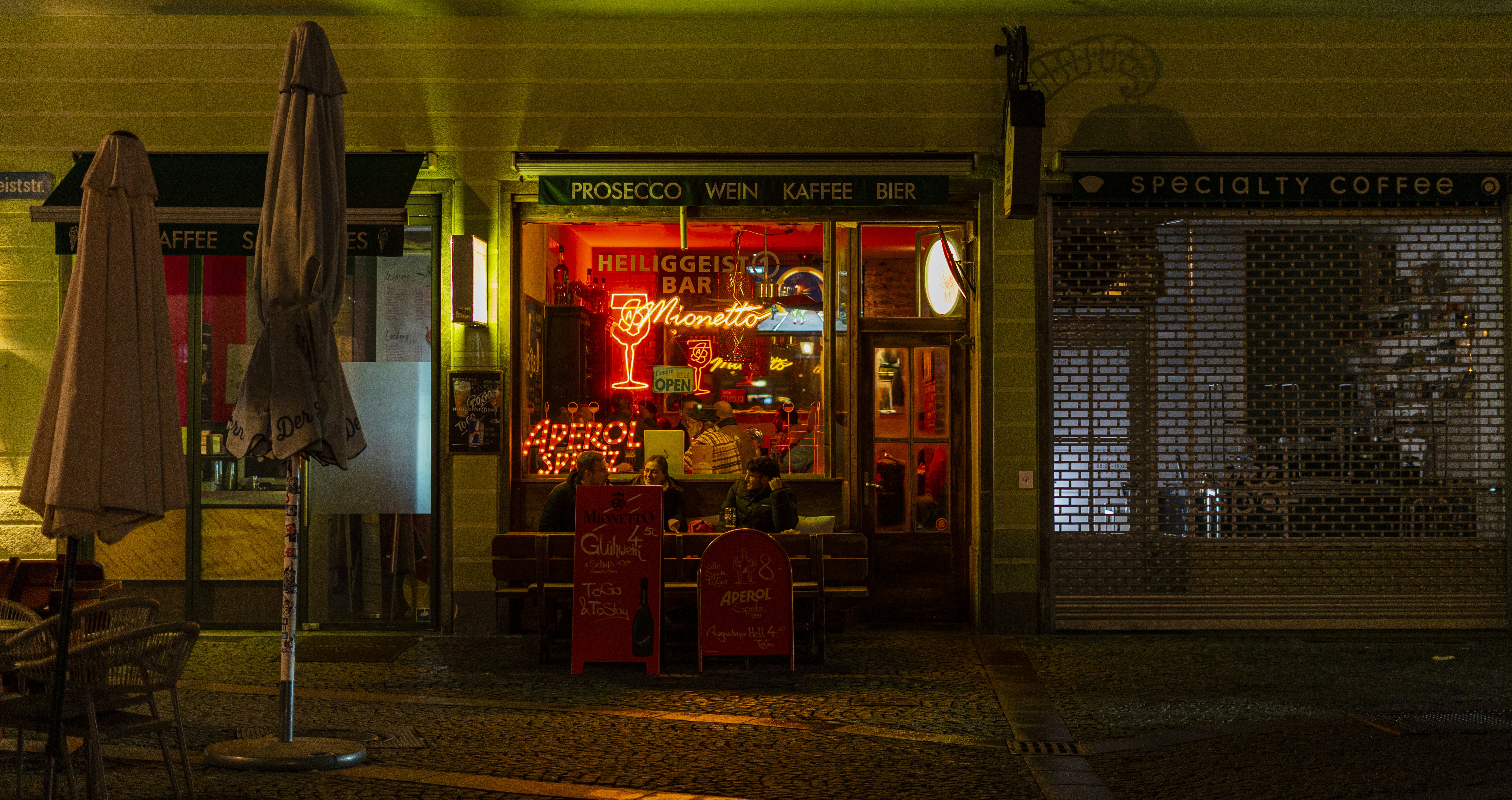 Photo by fatma_gallery