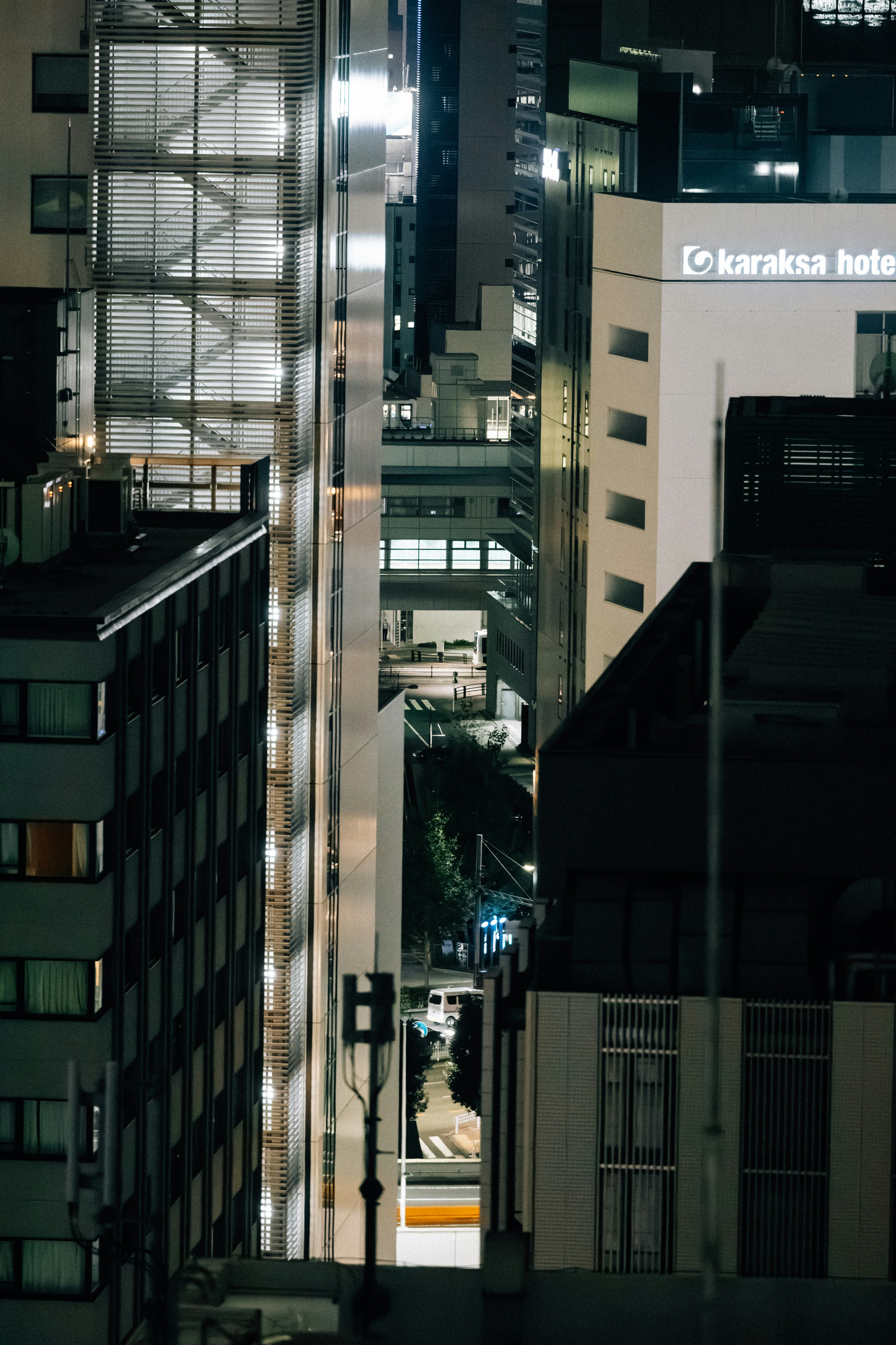 Photo by tsuyoshikozu