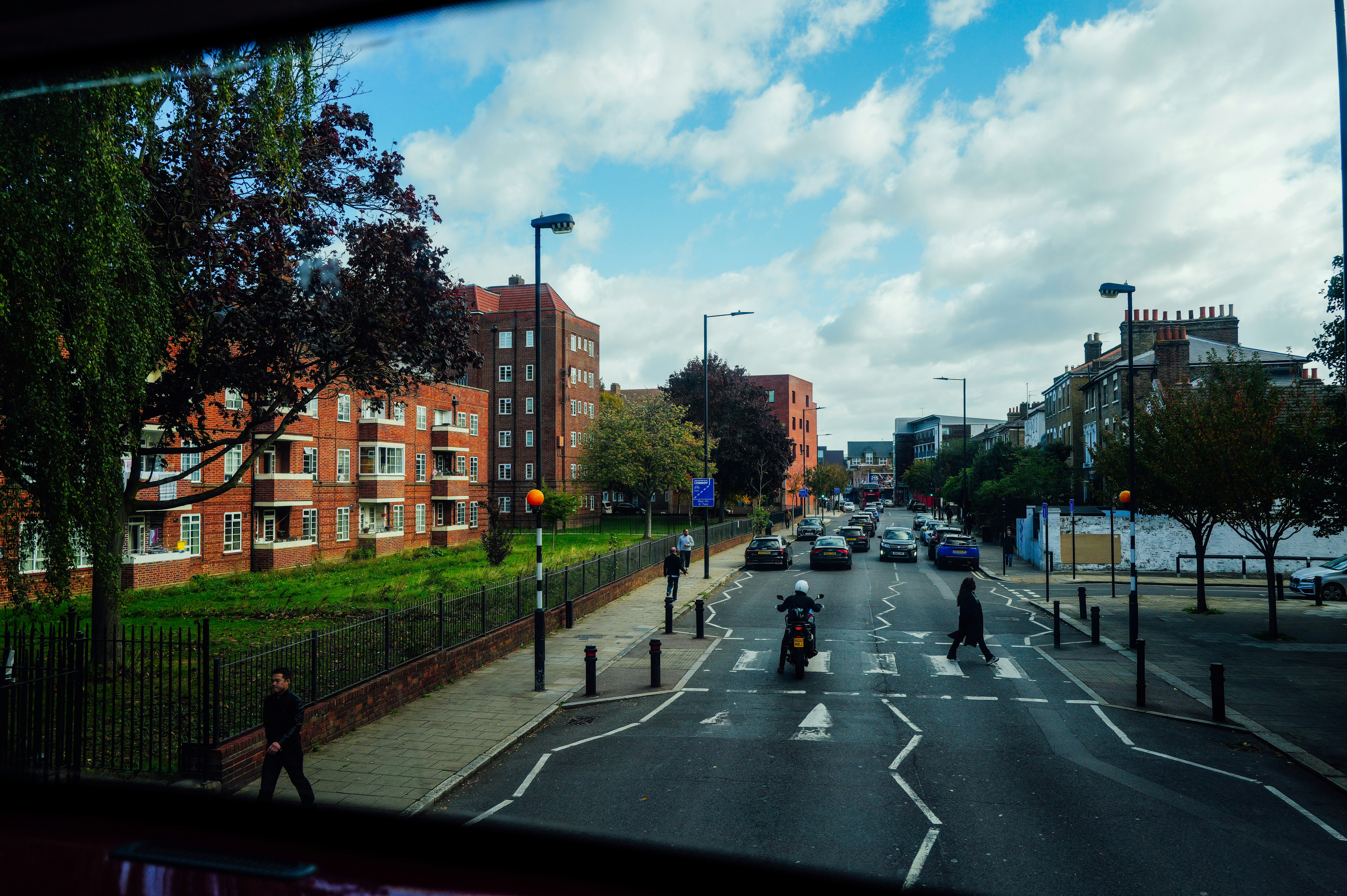 Photo by adrienolichon