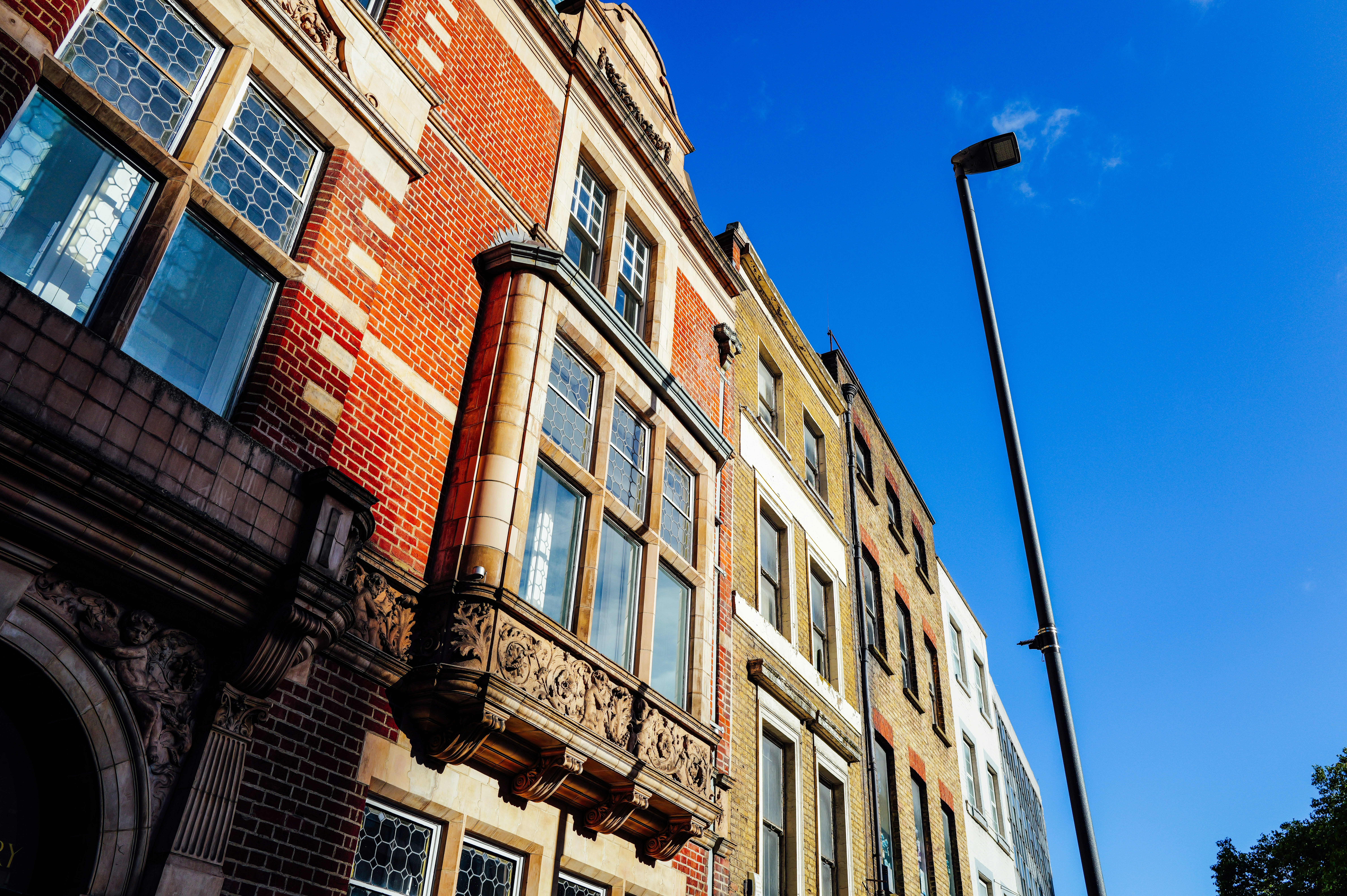 Photo by adrienolichon