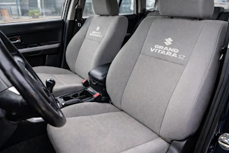 Suzuki grand vitara car interior with gray seats