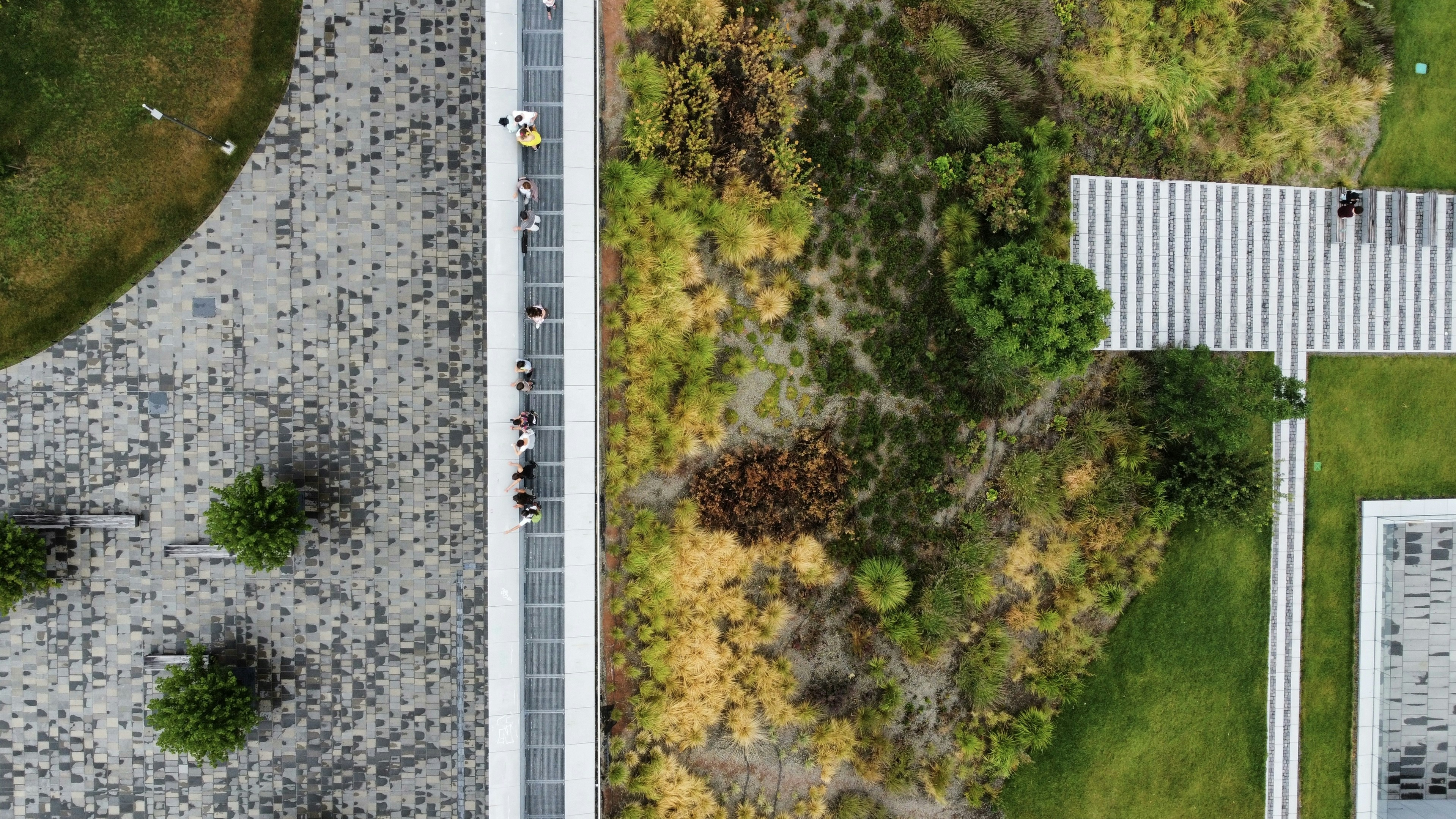 Photo by danielmiksha