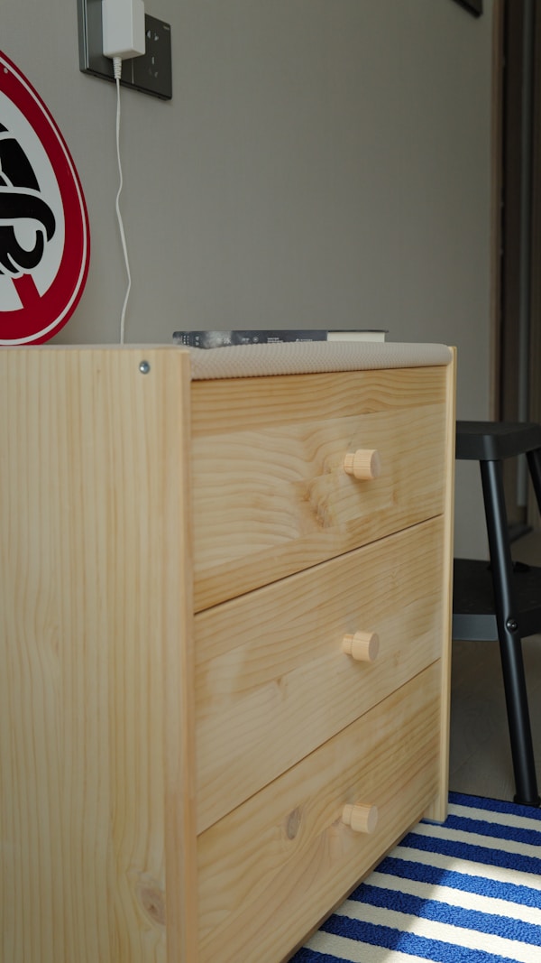 Stylový nábytek Luver v Černošíně