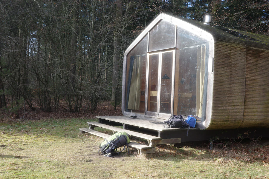 Photo illustrative de maison compacte, non un produit LUHOLIVING HOME