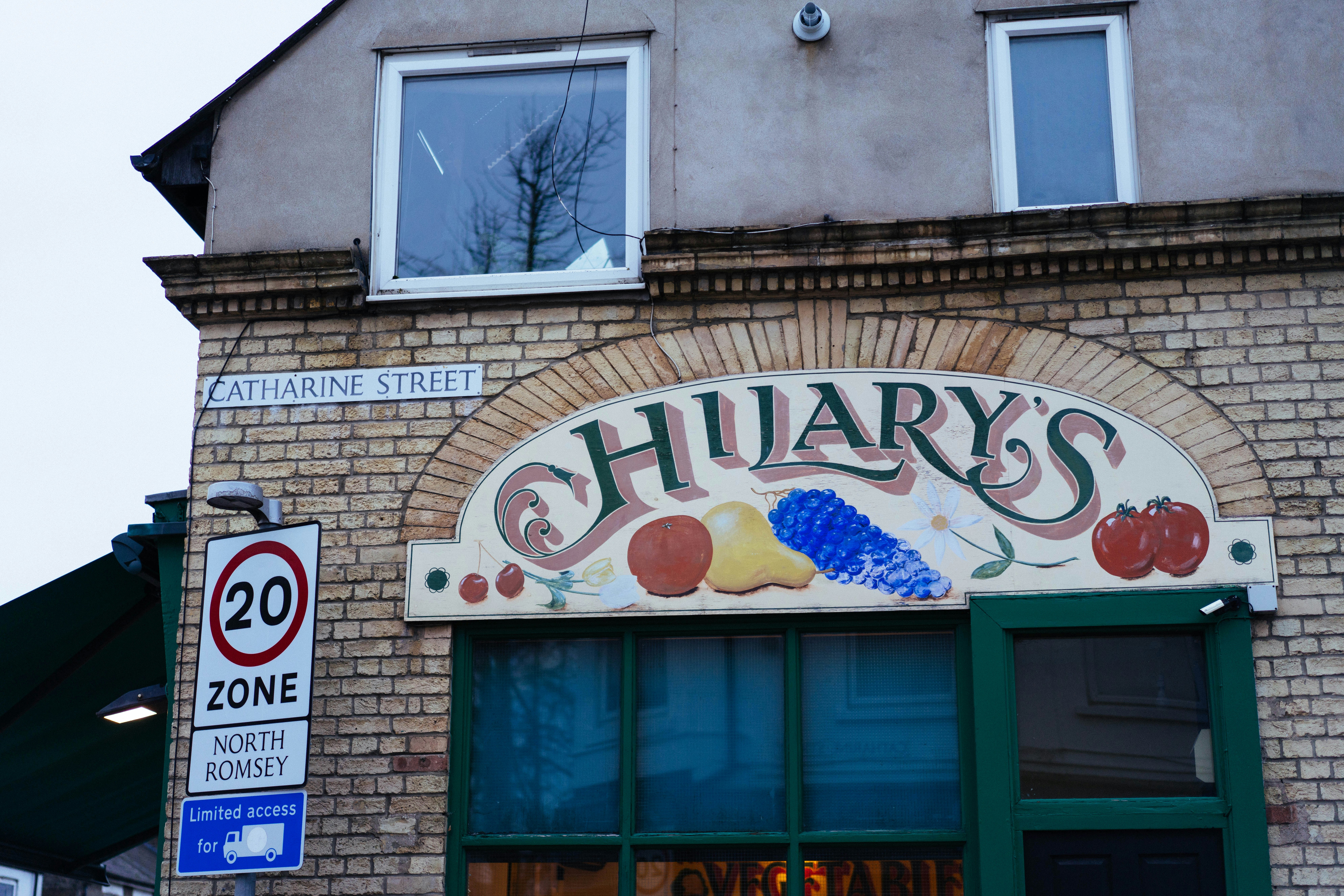 Chuary's grocery store with fruit mural