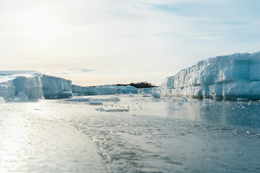 Coldest Temperatures Ever Recorded on Earth: When the Thermometer Hit -89 Degrees