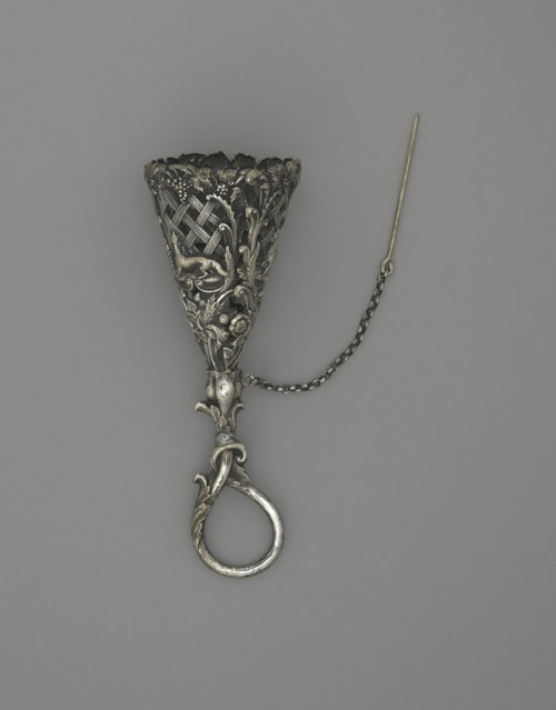 Filigree Statement Collar